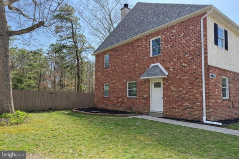 Townhouse For Sale - 4862 Corwen Court<br/> MAYS LANDING, NJ 08330