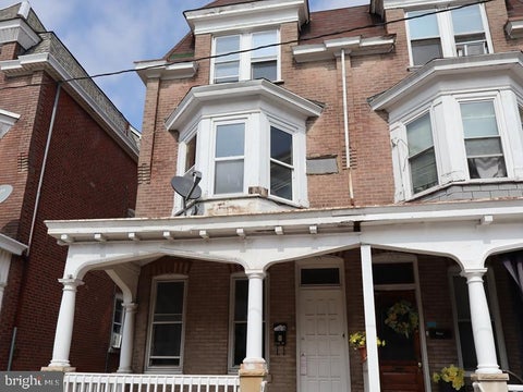 Photo of 931 W Marshall Street, NORRISTOWN, PA 19401 (MLS # PAMC2188390)