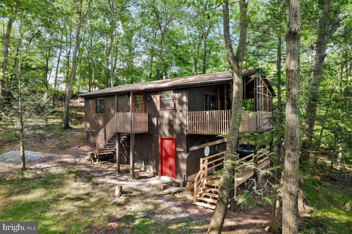 SLEEPY HOLLOW SUBDIVISION - Residential