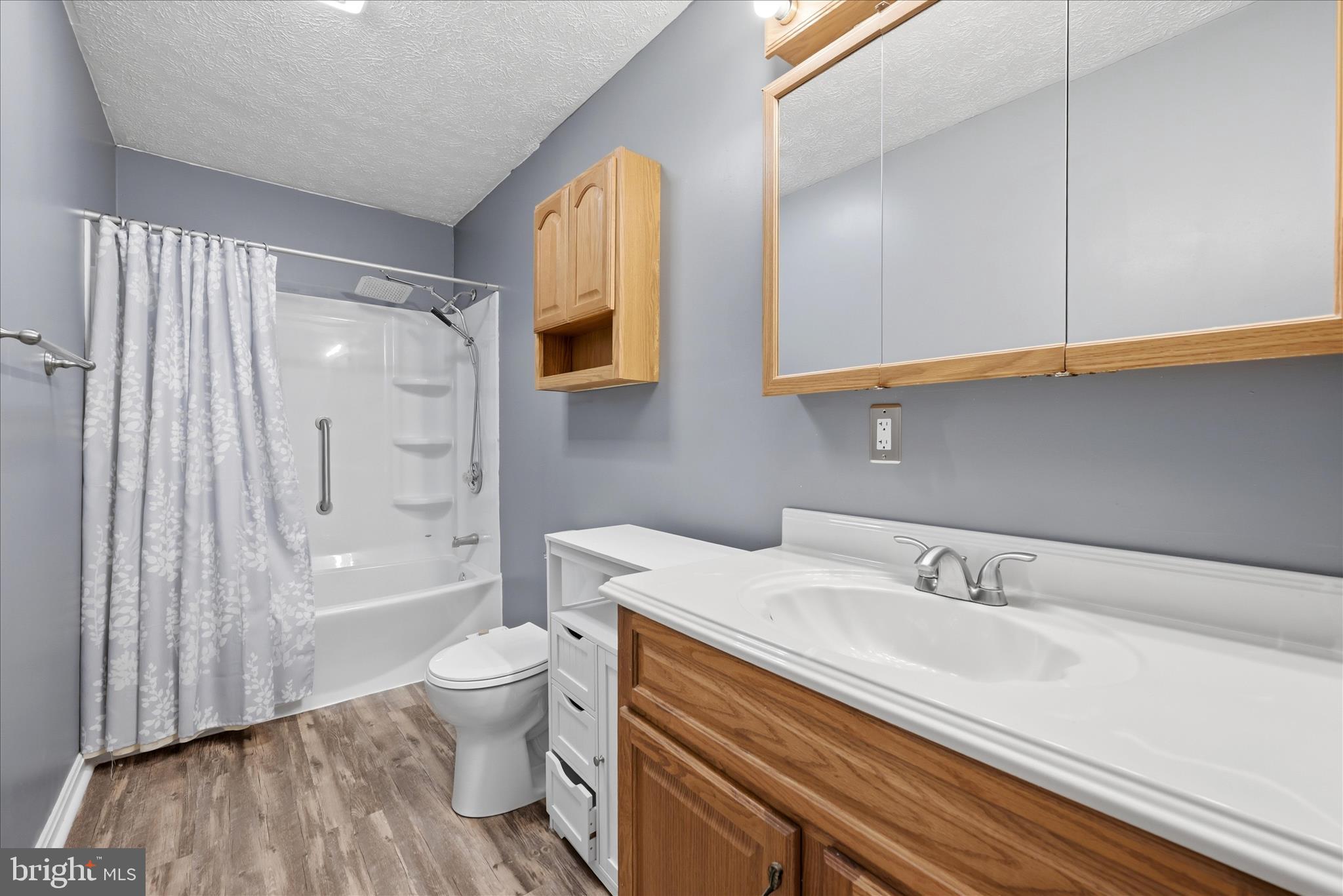 GREENBRIAR VILLAGE - Residential