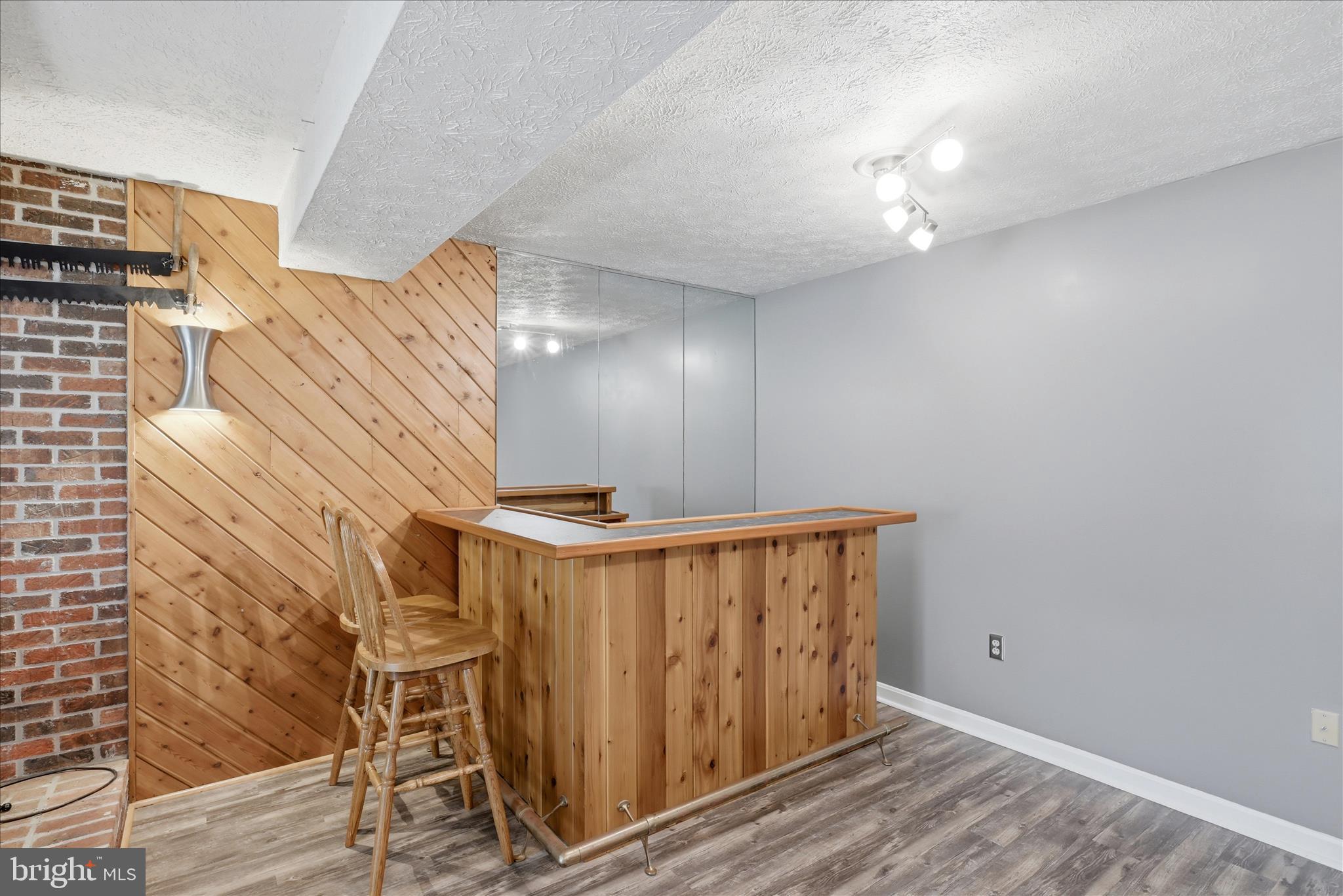 GREENBRIAR VILLAGE - Residential