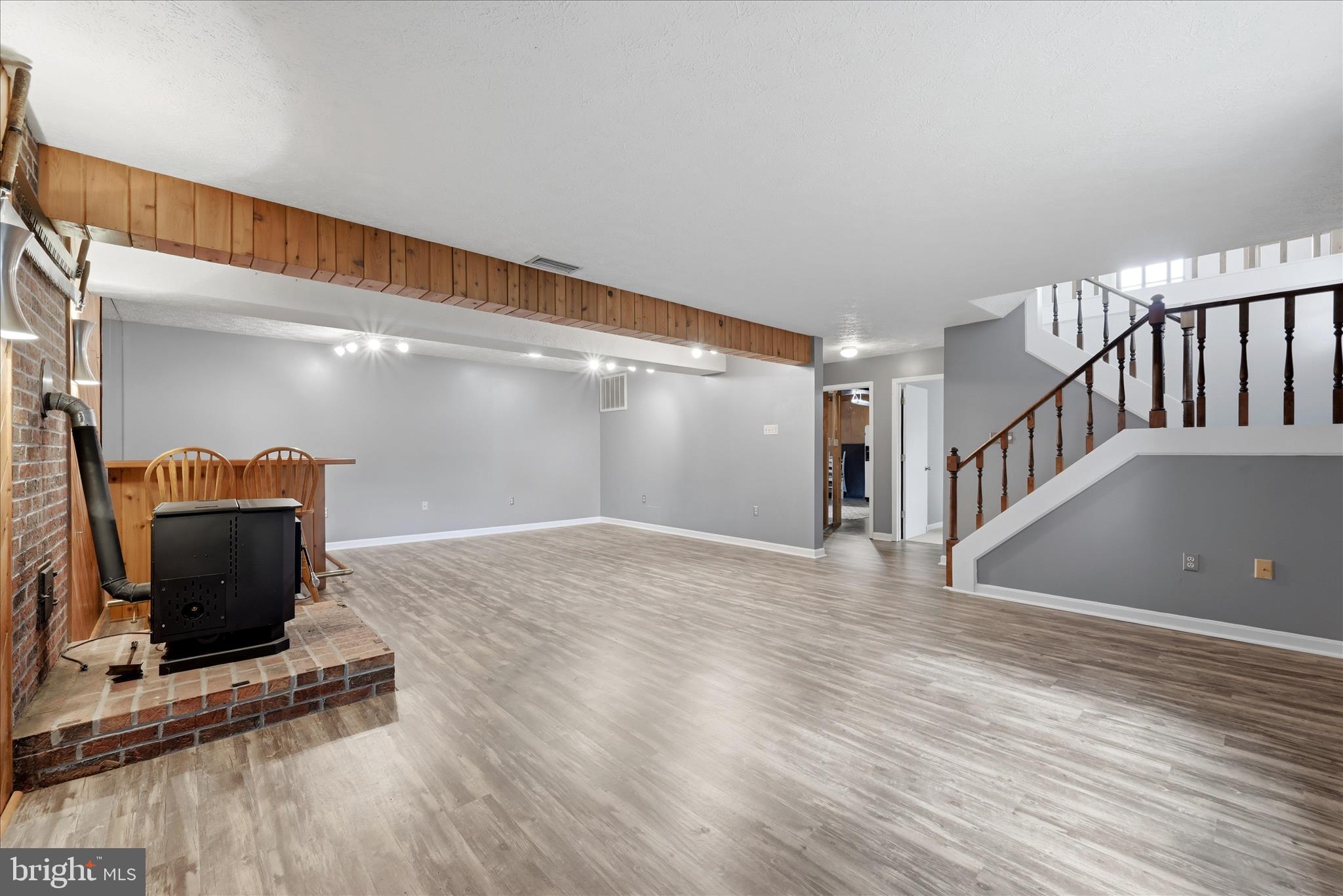 GREENBRIAR VILLAGE - Residential