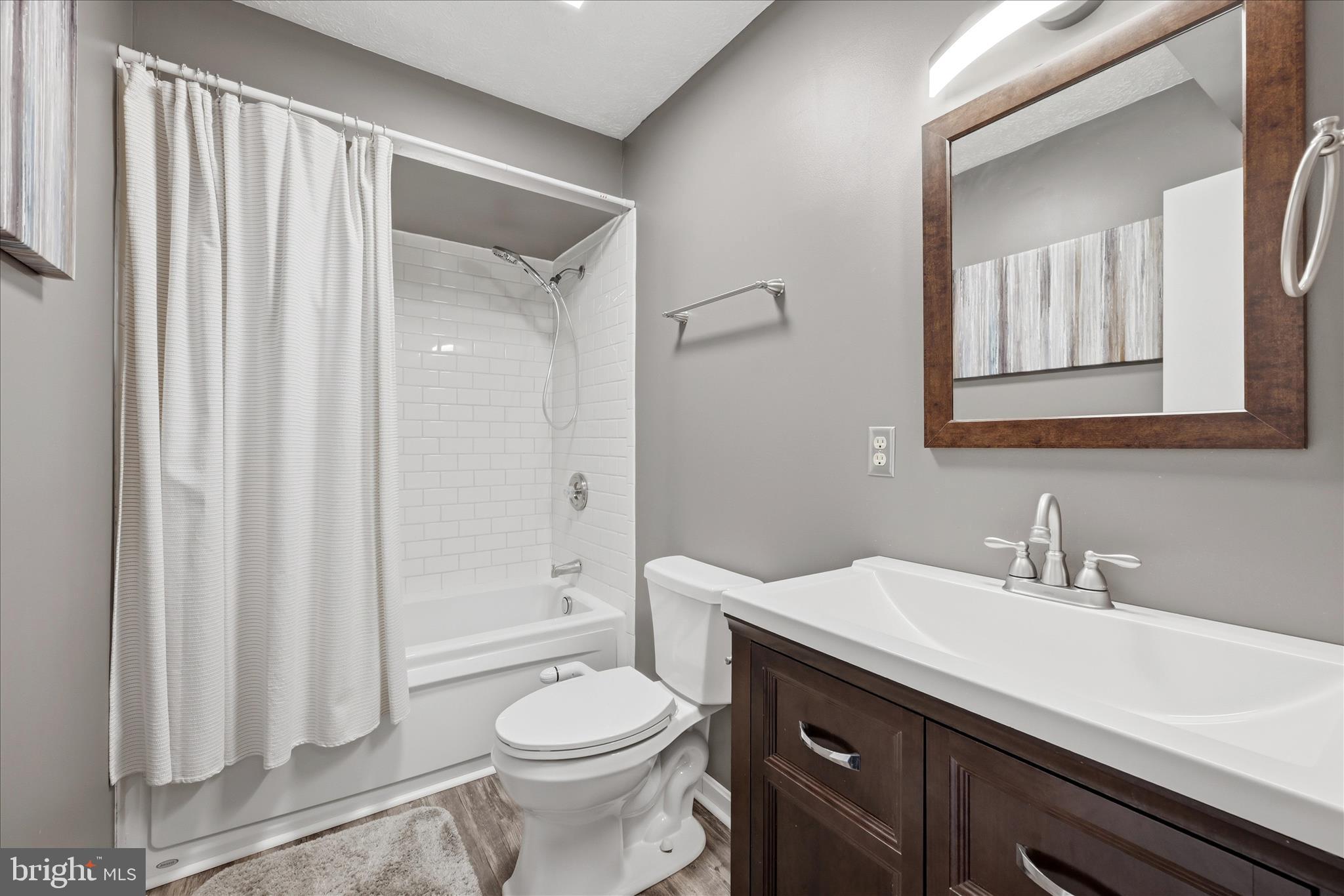 GREENBRIAR VILLAGE - Residential