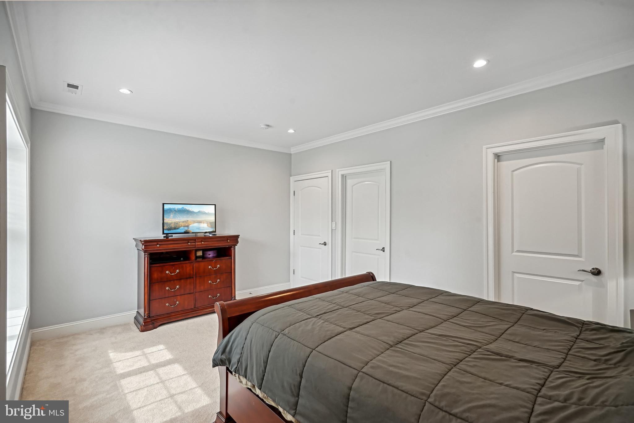 ROSEHAVEN - Residential