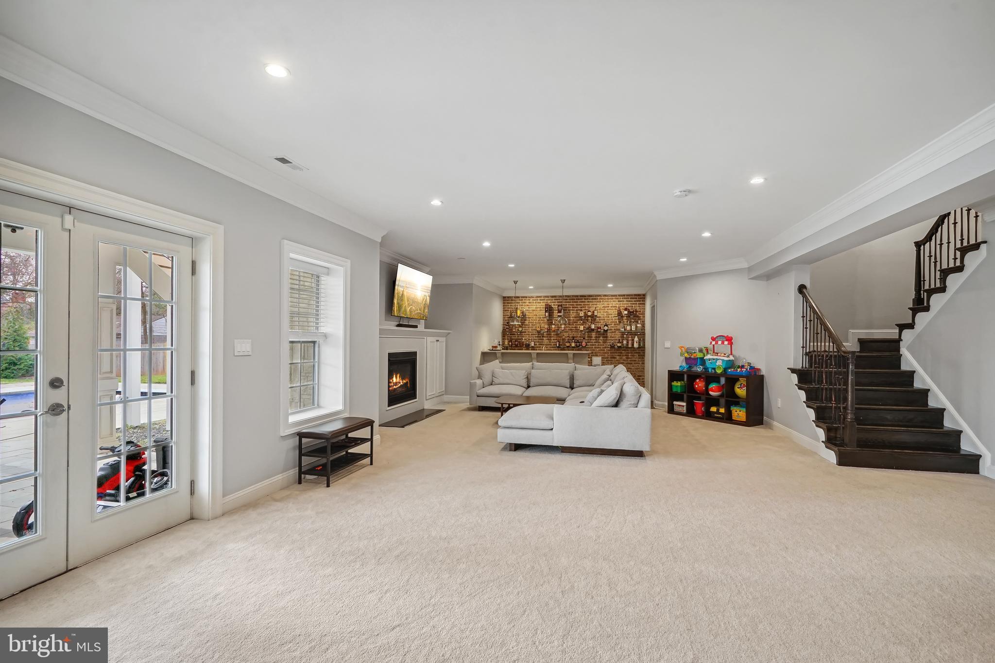 ROSEHAVEN - Residential