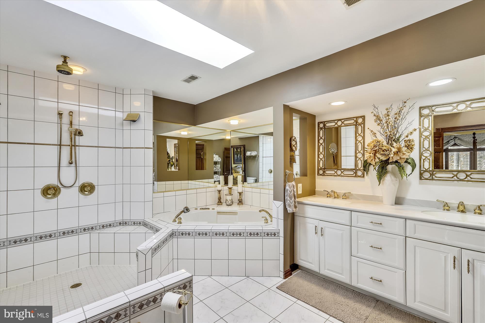 PROSPECT BAY - Residential