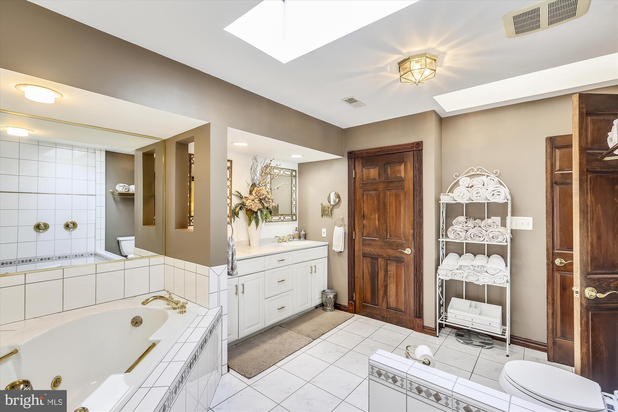 PROSPECT BAY - Residential