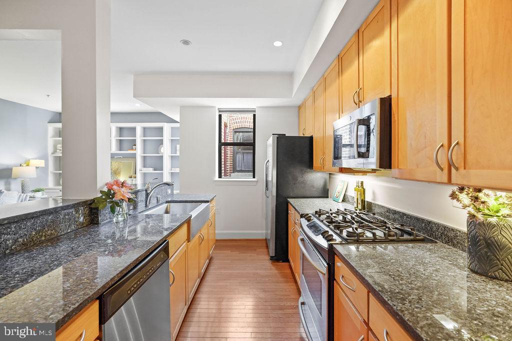 1419 CLIFTON STREET NW 304