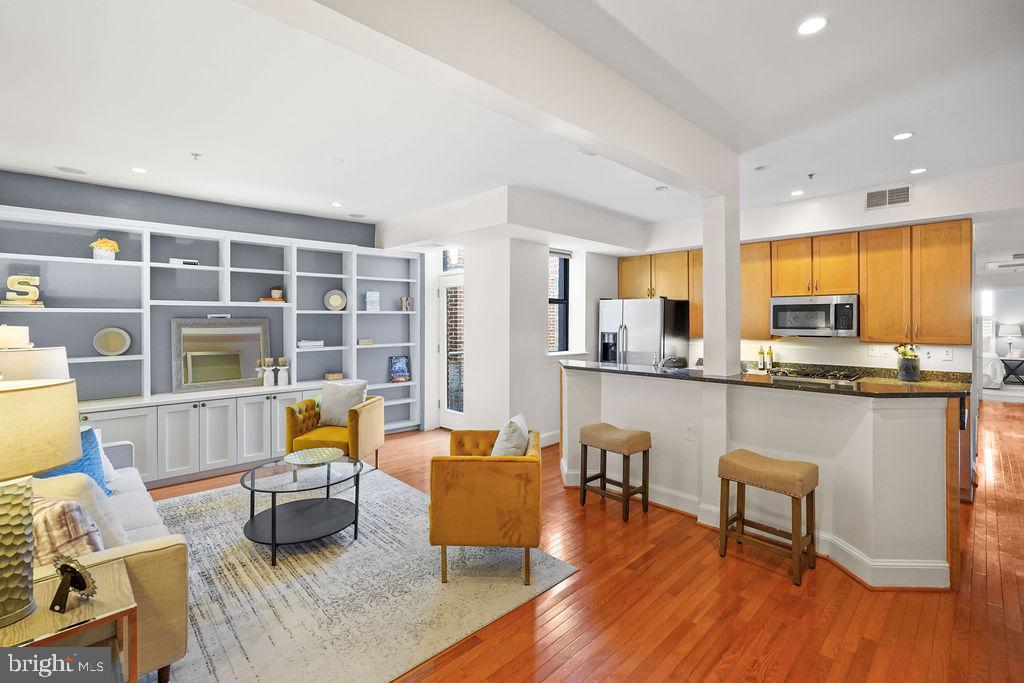 1419 CLIFTON STREET NW 304