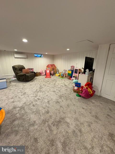 MEADOWBROOK - Residential