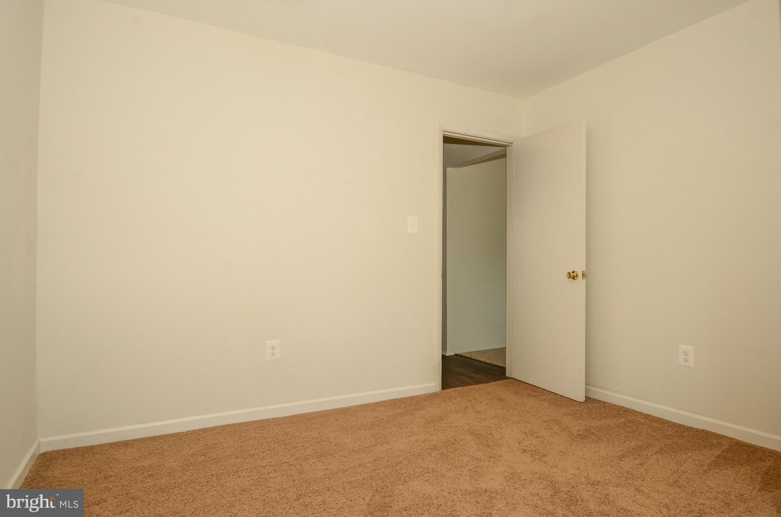 MANASSAS PARK - Residential