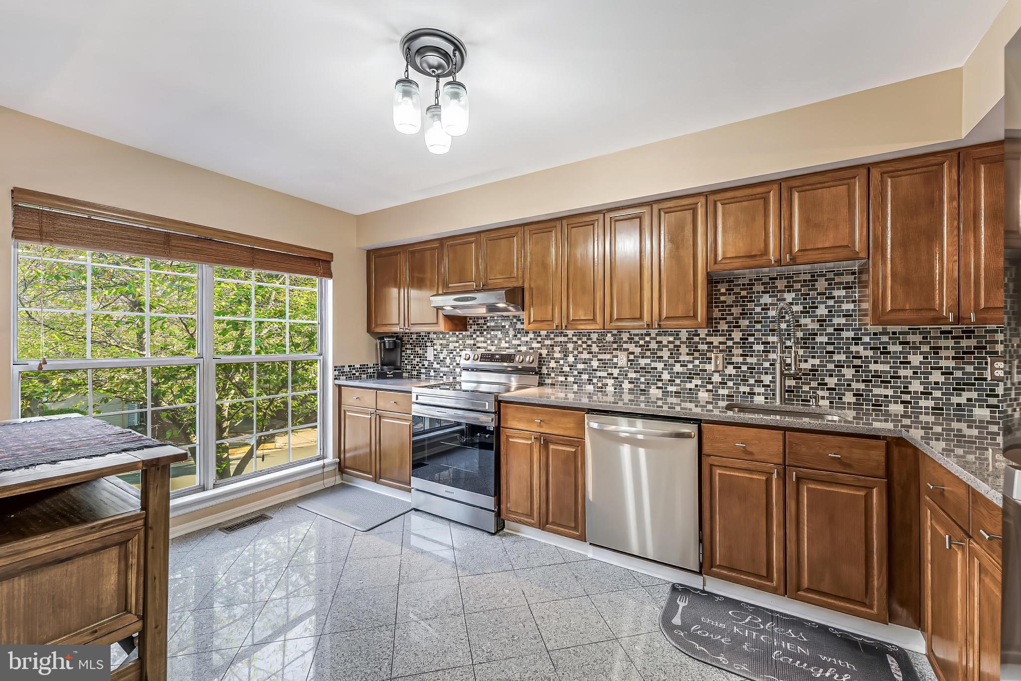 WALDEN AT BURKE CENTRE - Residential