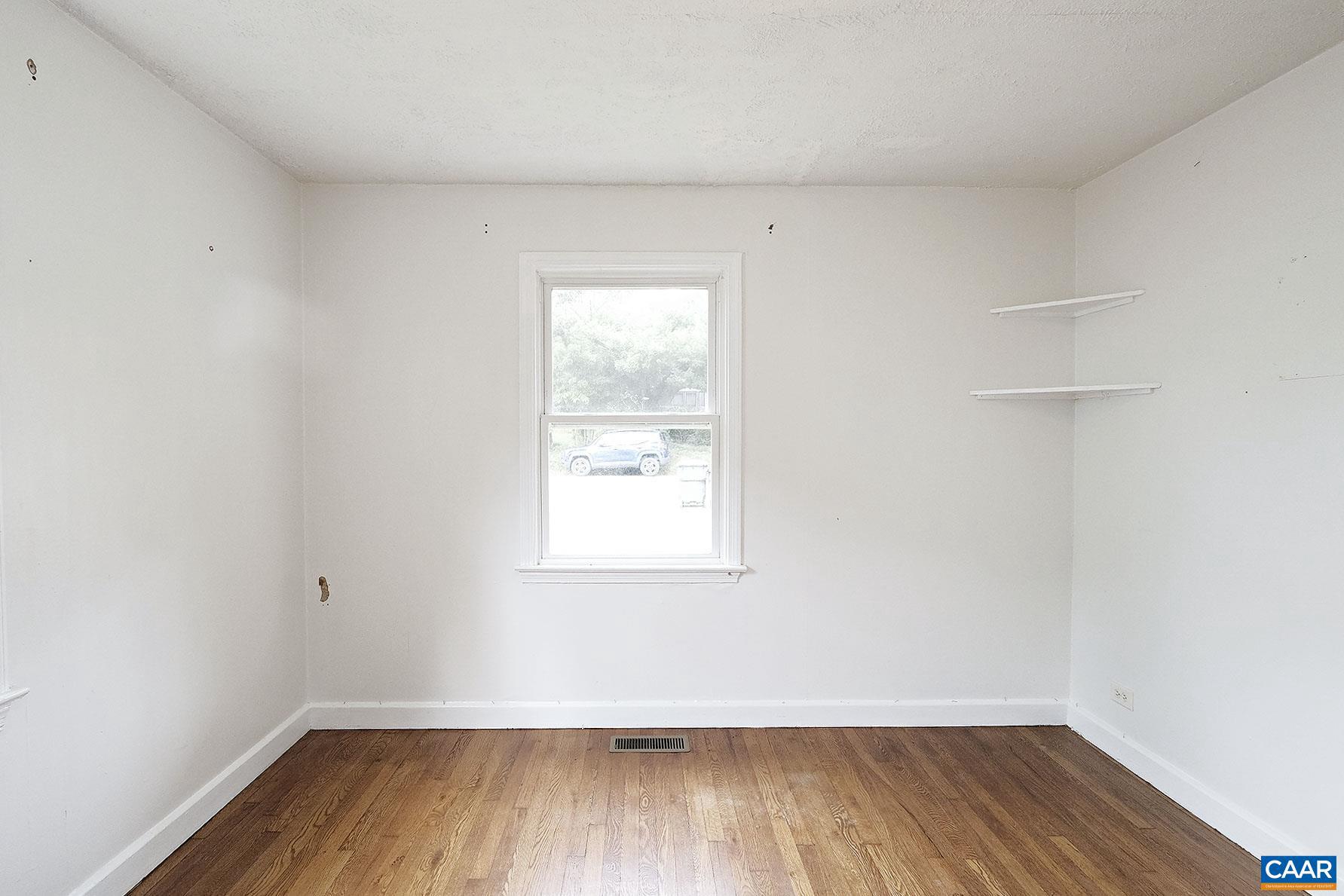 BELMONT - Residential