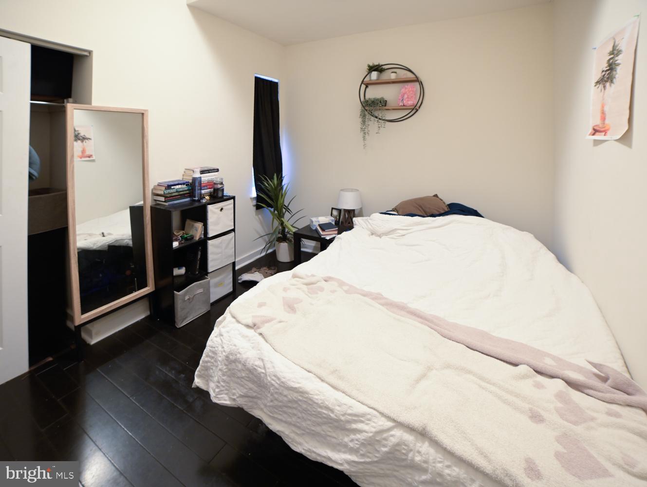 TEMPLE UNIVERSITY - Residential Lease