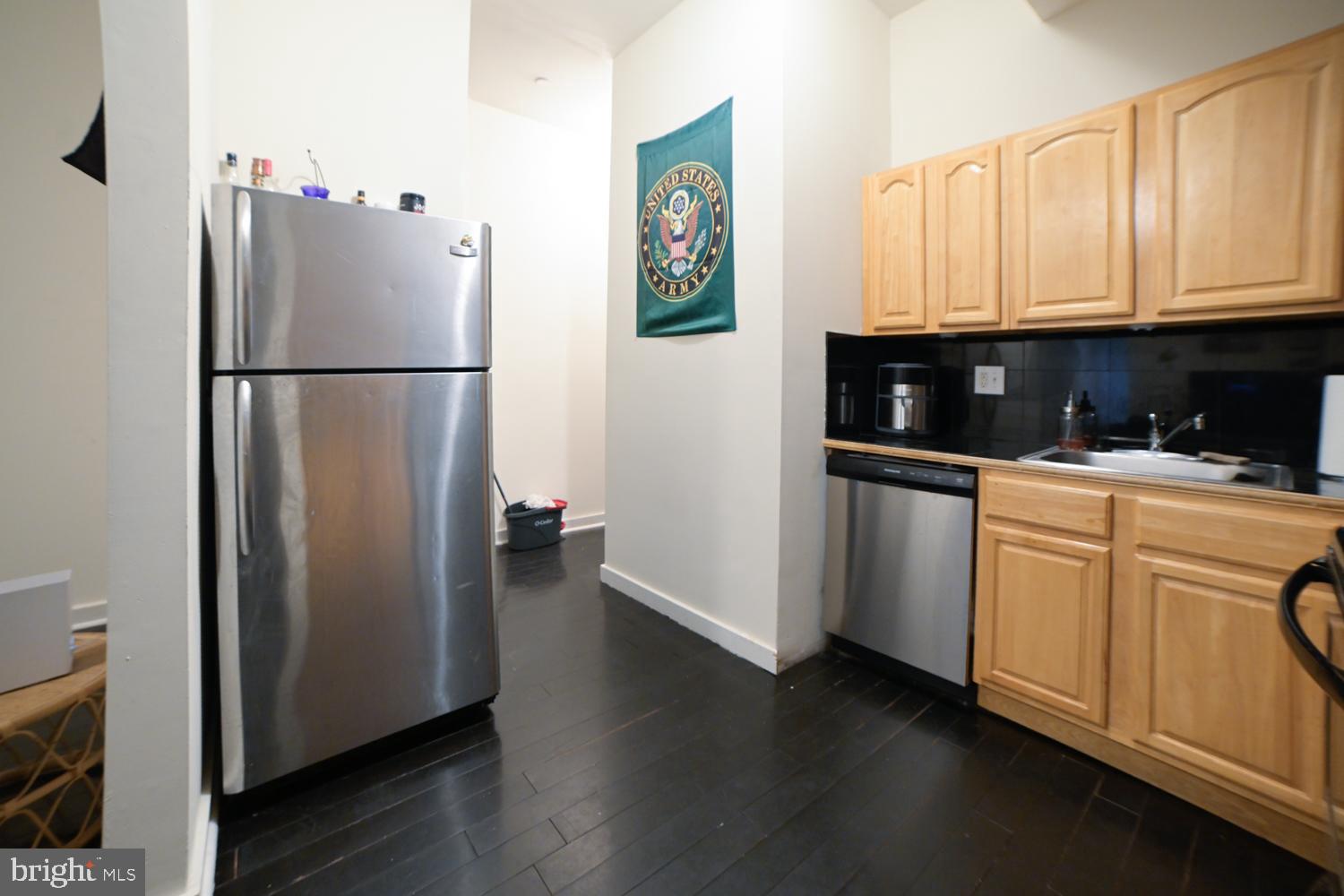 TEMPLE UNIVERSITY - Residential Lease