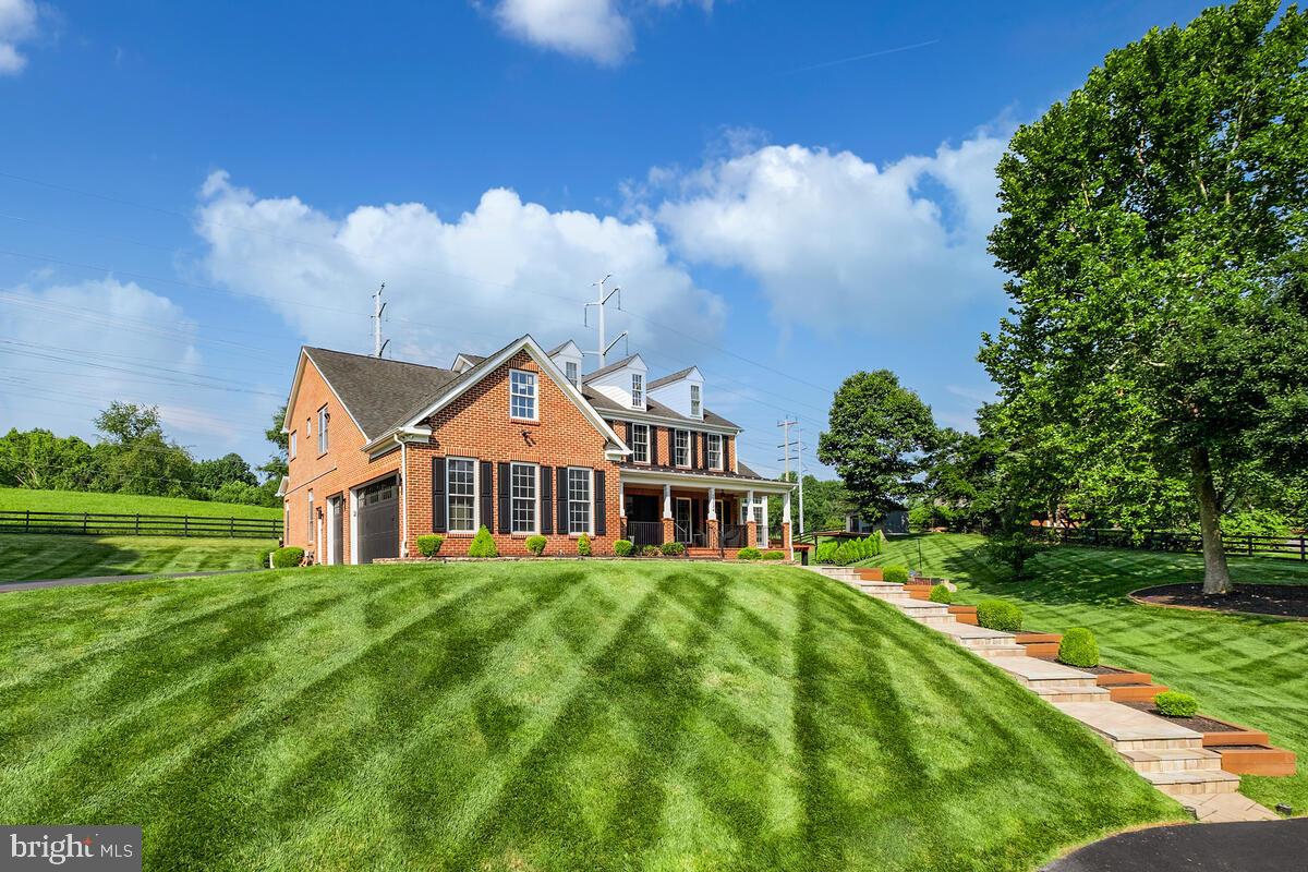 ANCIENT OAK - Residential