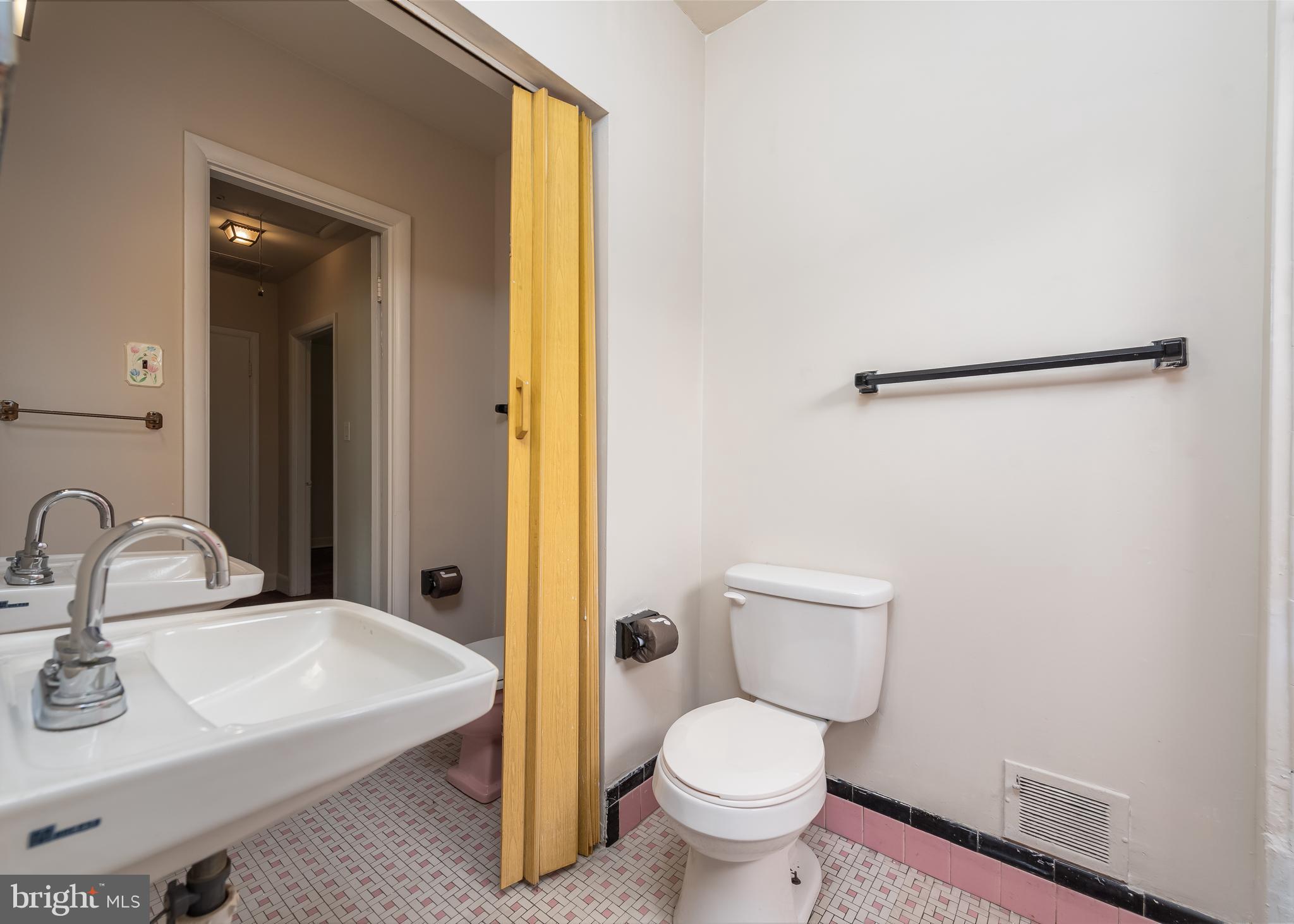 FORT WASHINGTON FOREST - Residential