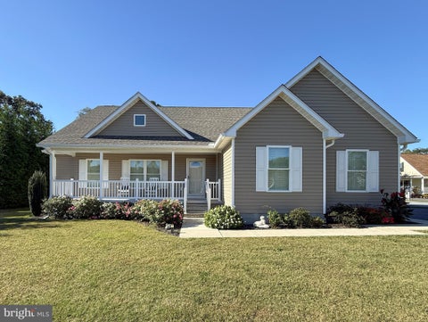 Featured picture for the property DESU2122170