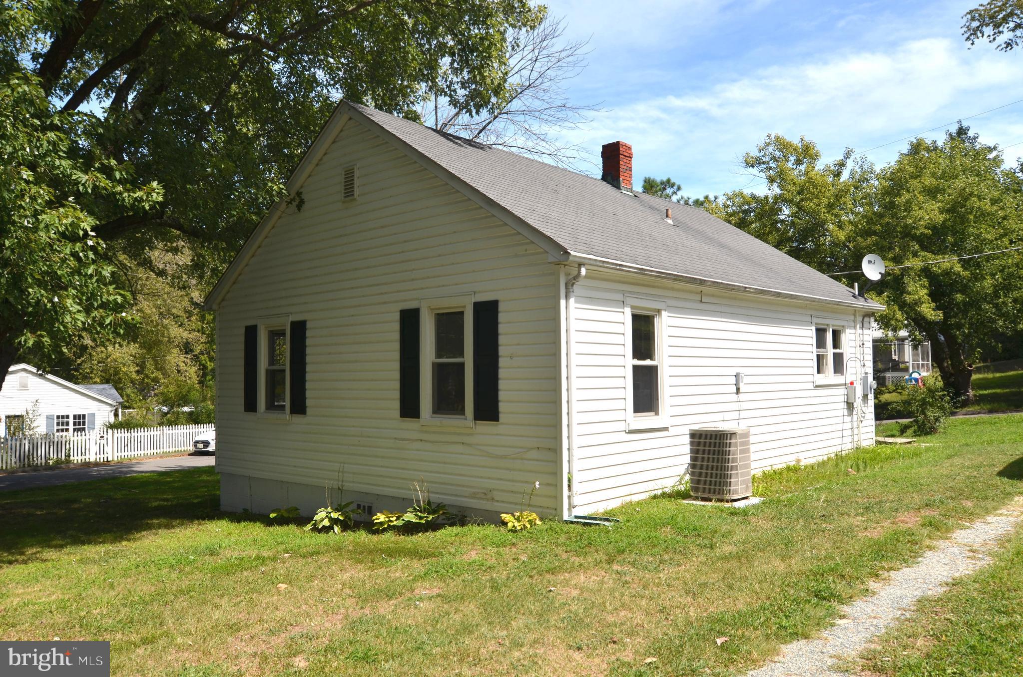 DARES BEACH - Residential Lease