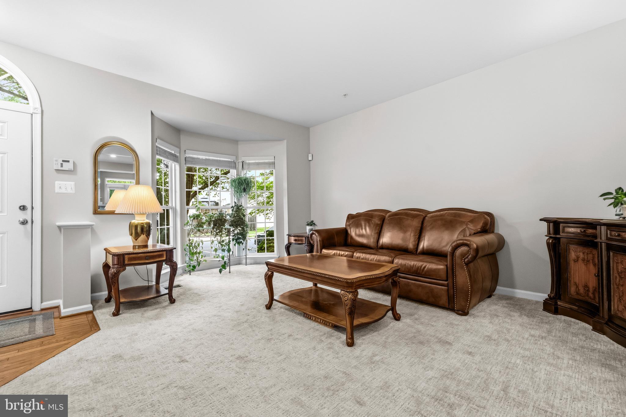 5803 WHITEROSE WAY