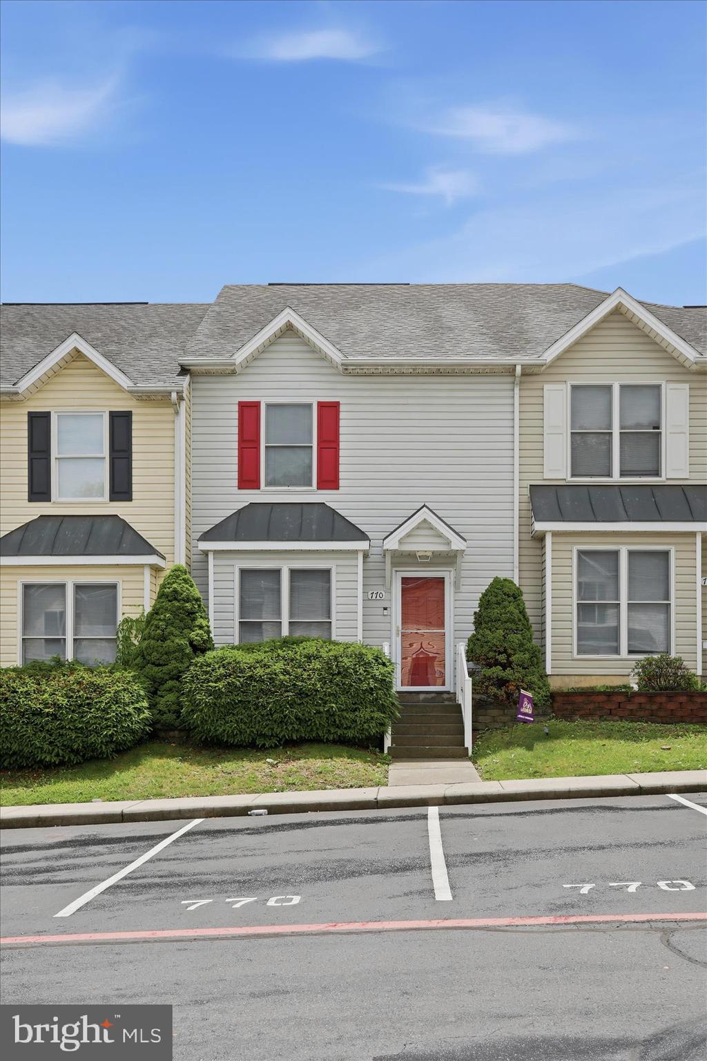 770 MERLINS WAY
