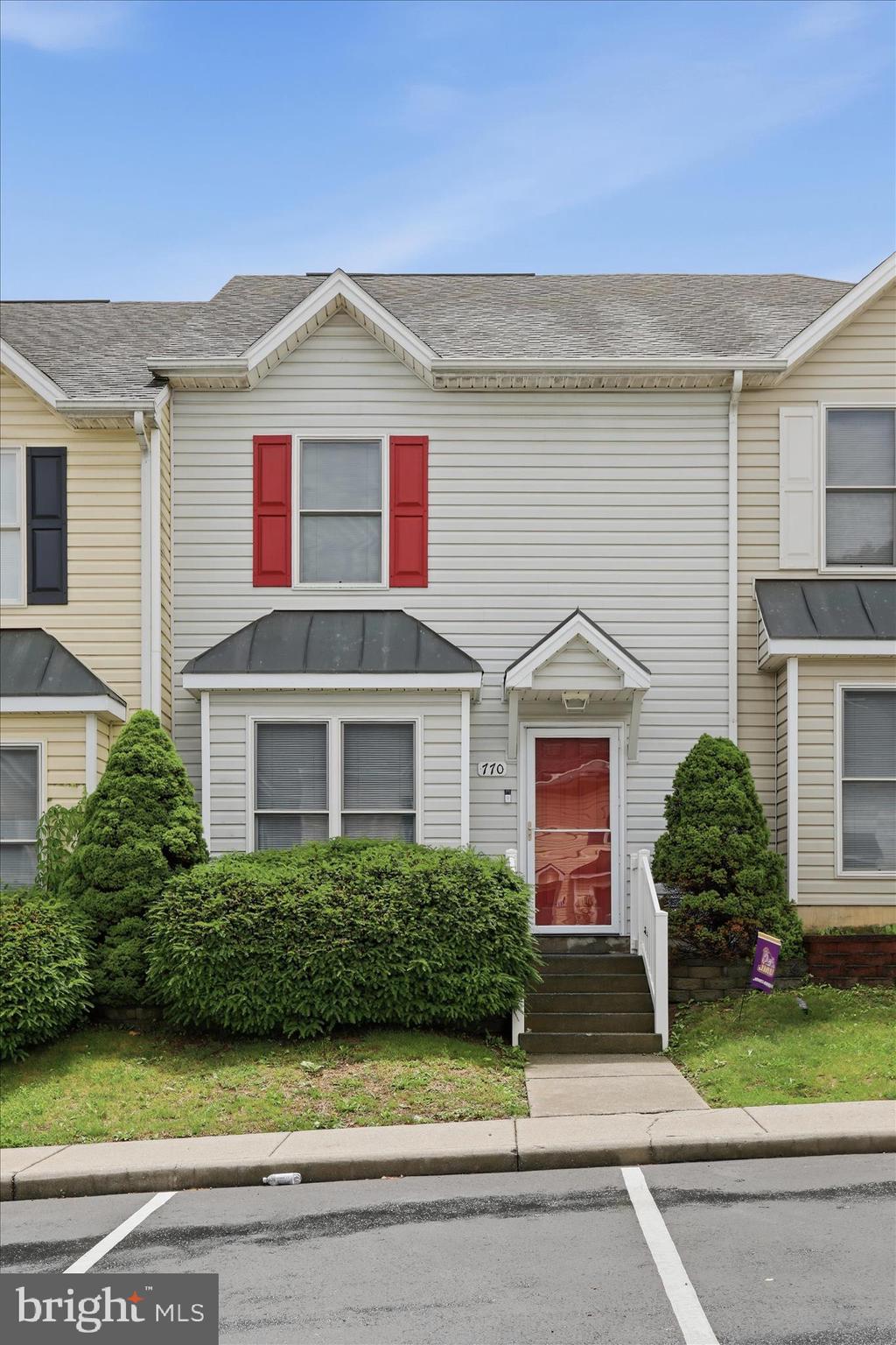770 MERLINS WAY