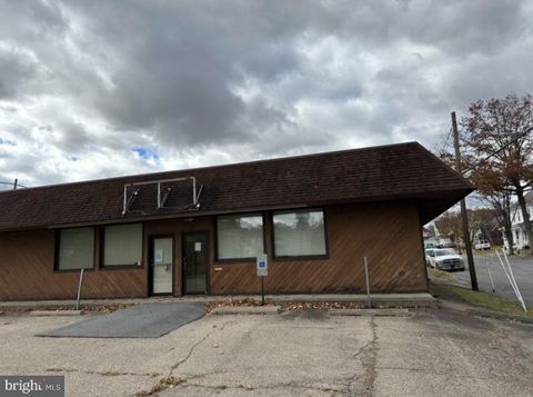 Photo of 125 E Main Street, ELIZABETHVILLE, PA 17023 (MLS # PADA2060490)