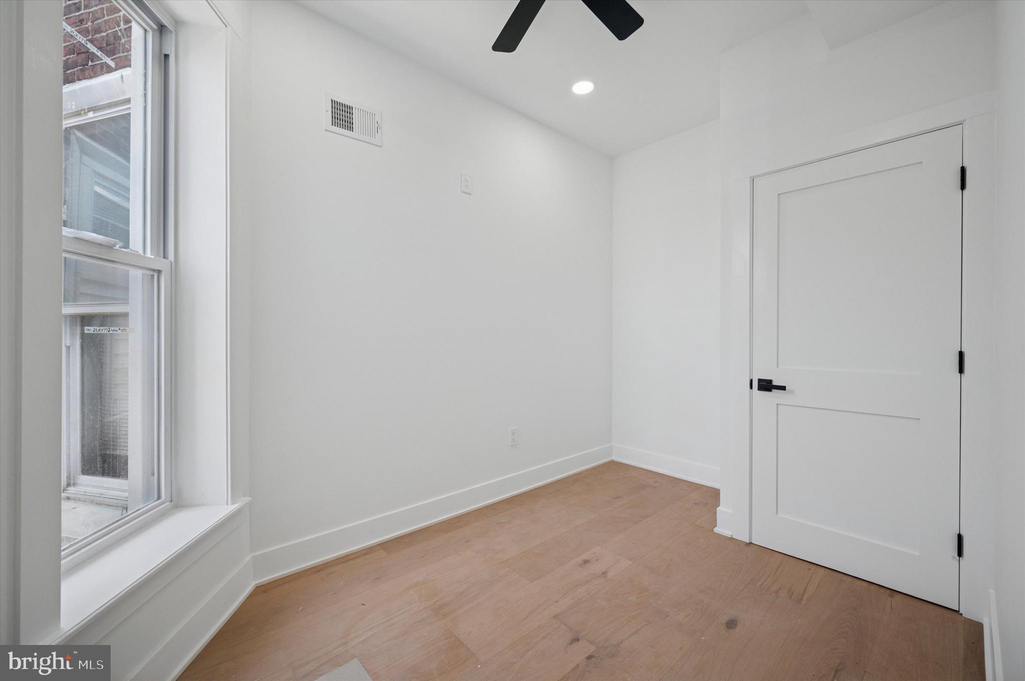 WEST OAK LANE - Residential