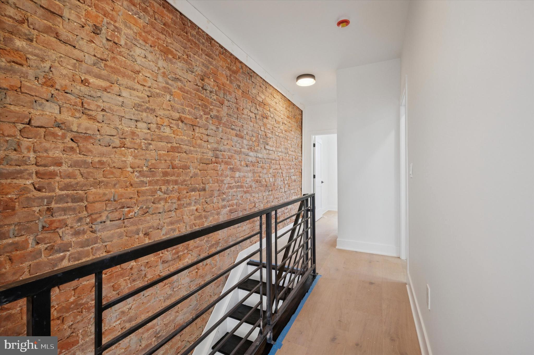 WEST OAK LANE - Residential