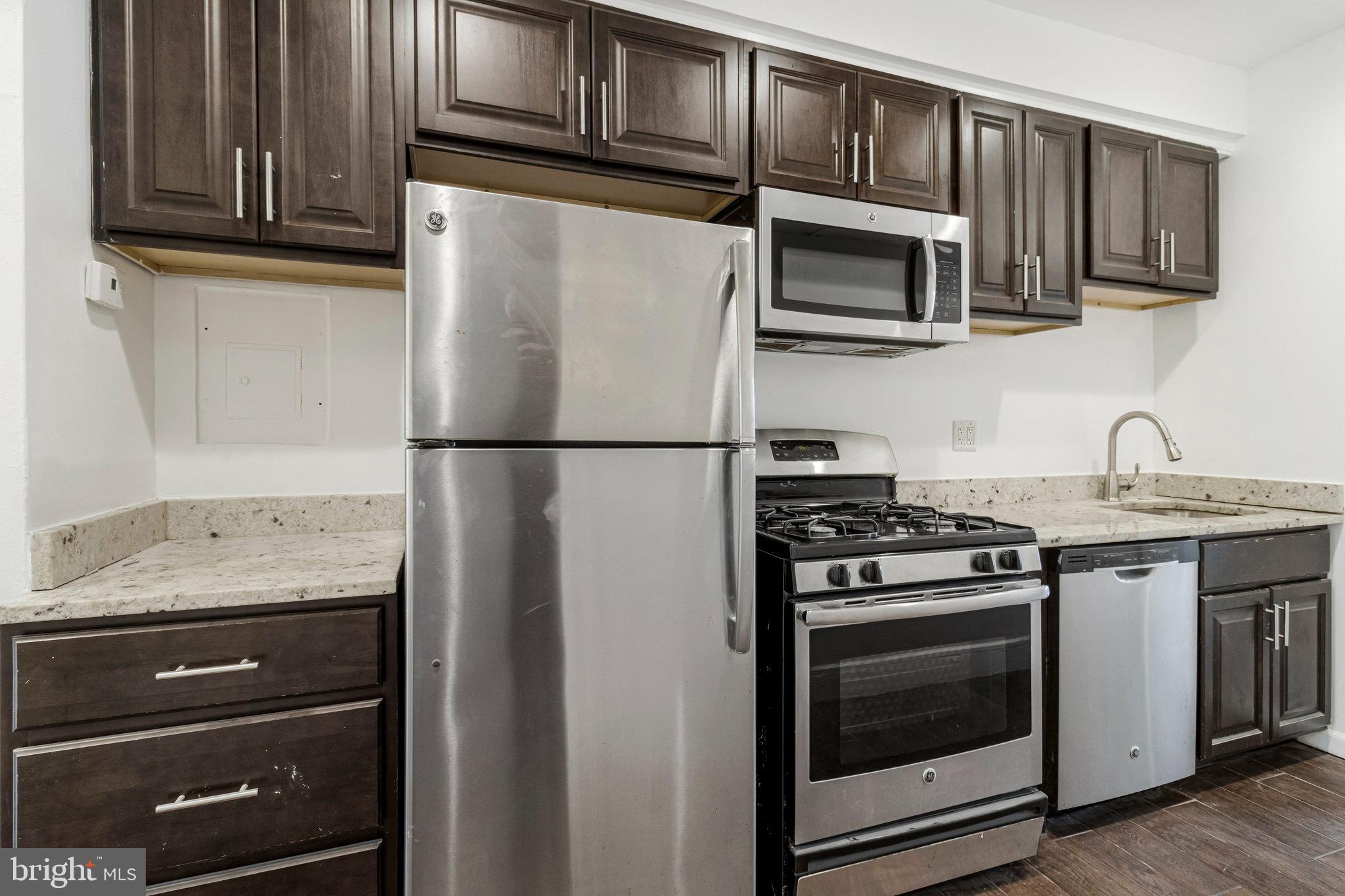 1719 WEST VIRGINIA AVENUE NE 4