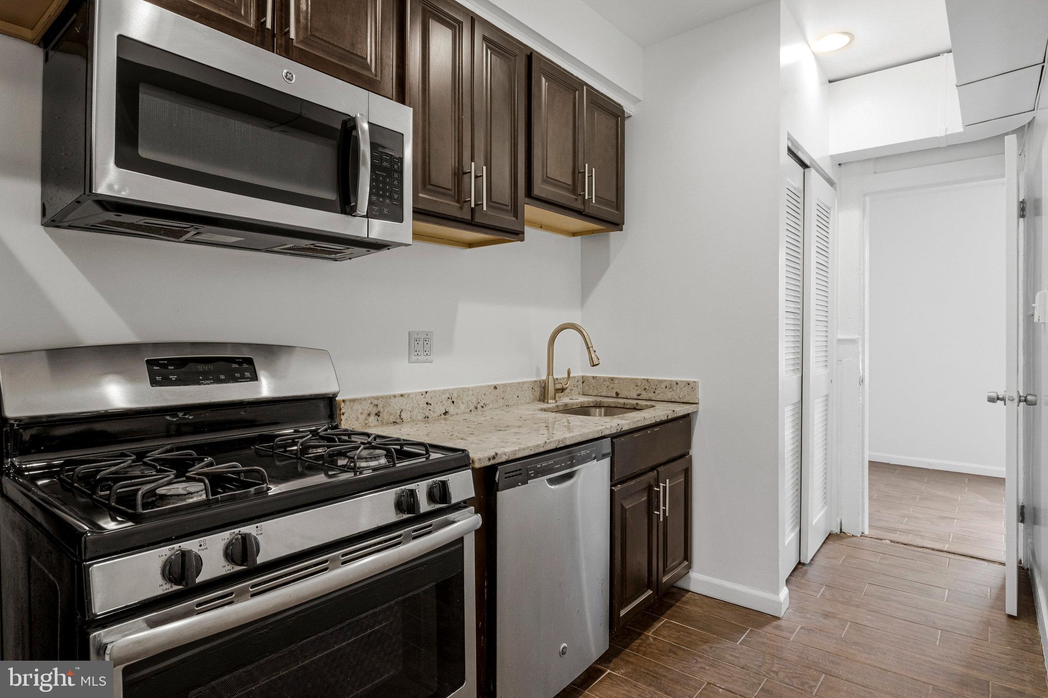 1719 WEST VIRGINIA AVENUE NE 4