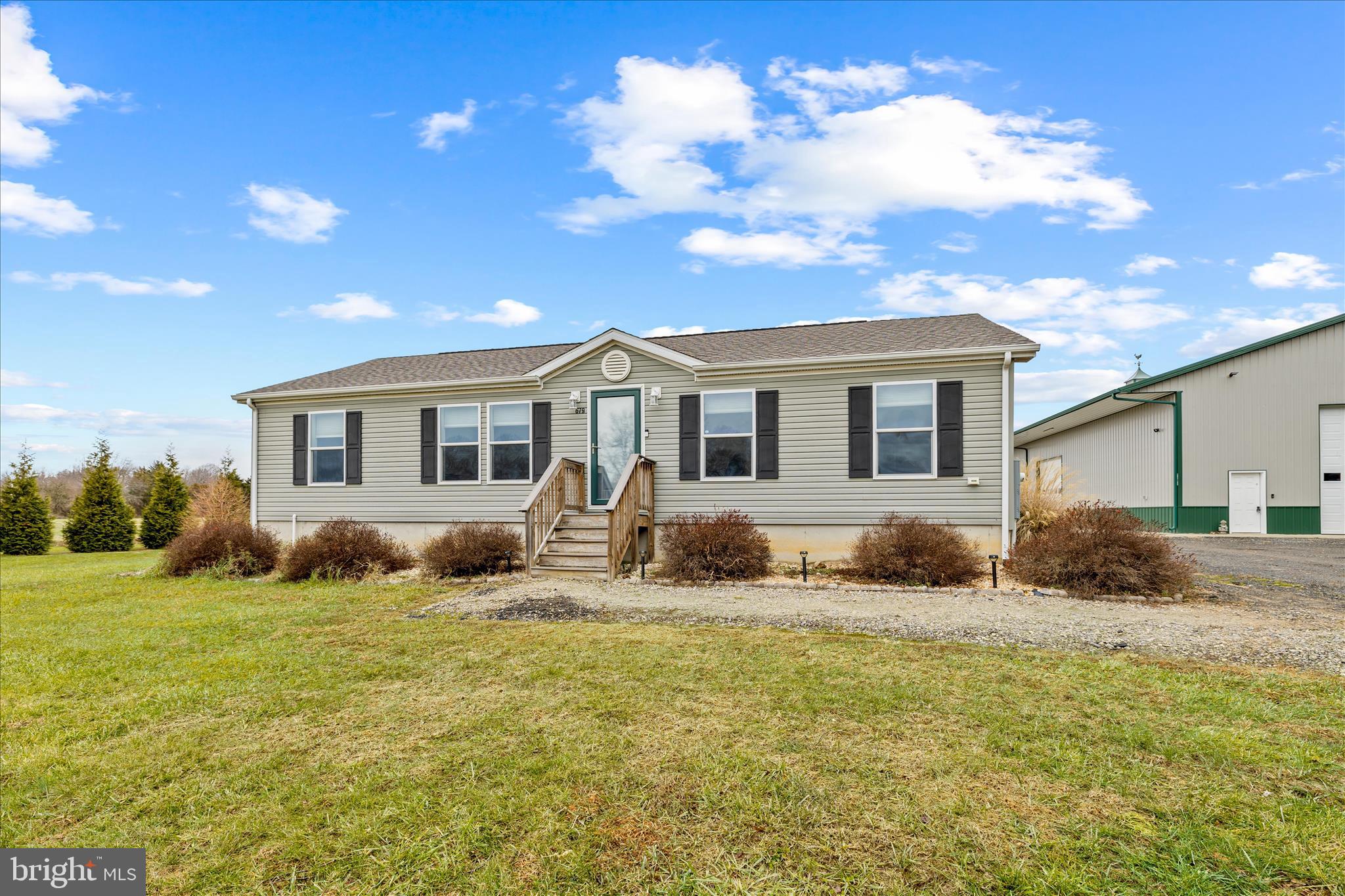 679 OAK HILL SCHOOL ROAD