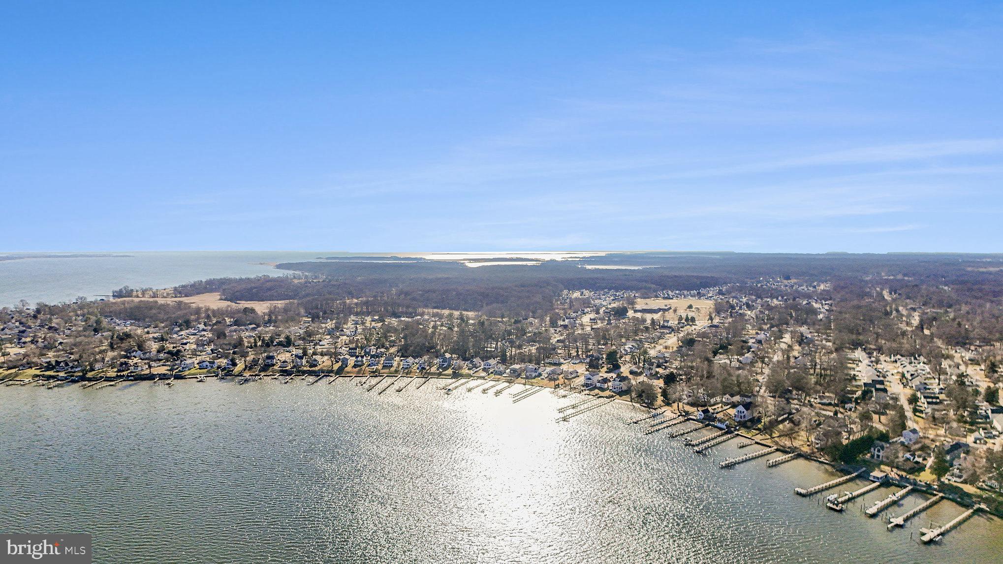 BAY COUNTRY - Residential