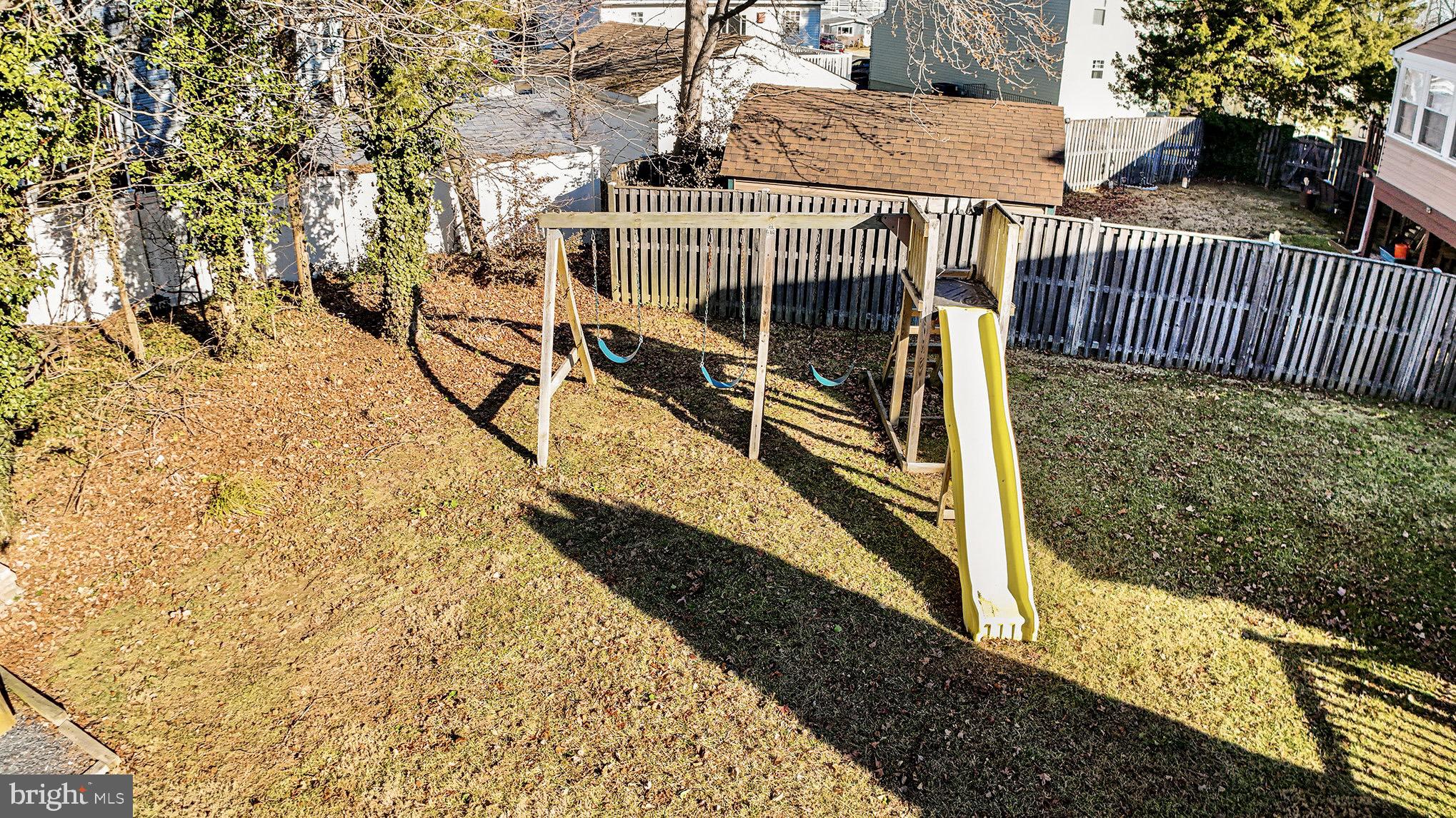 BAY COUNTRY - Residential