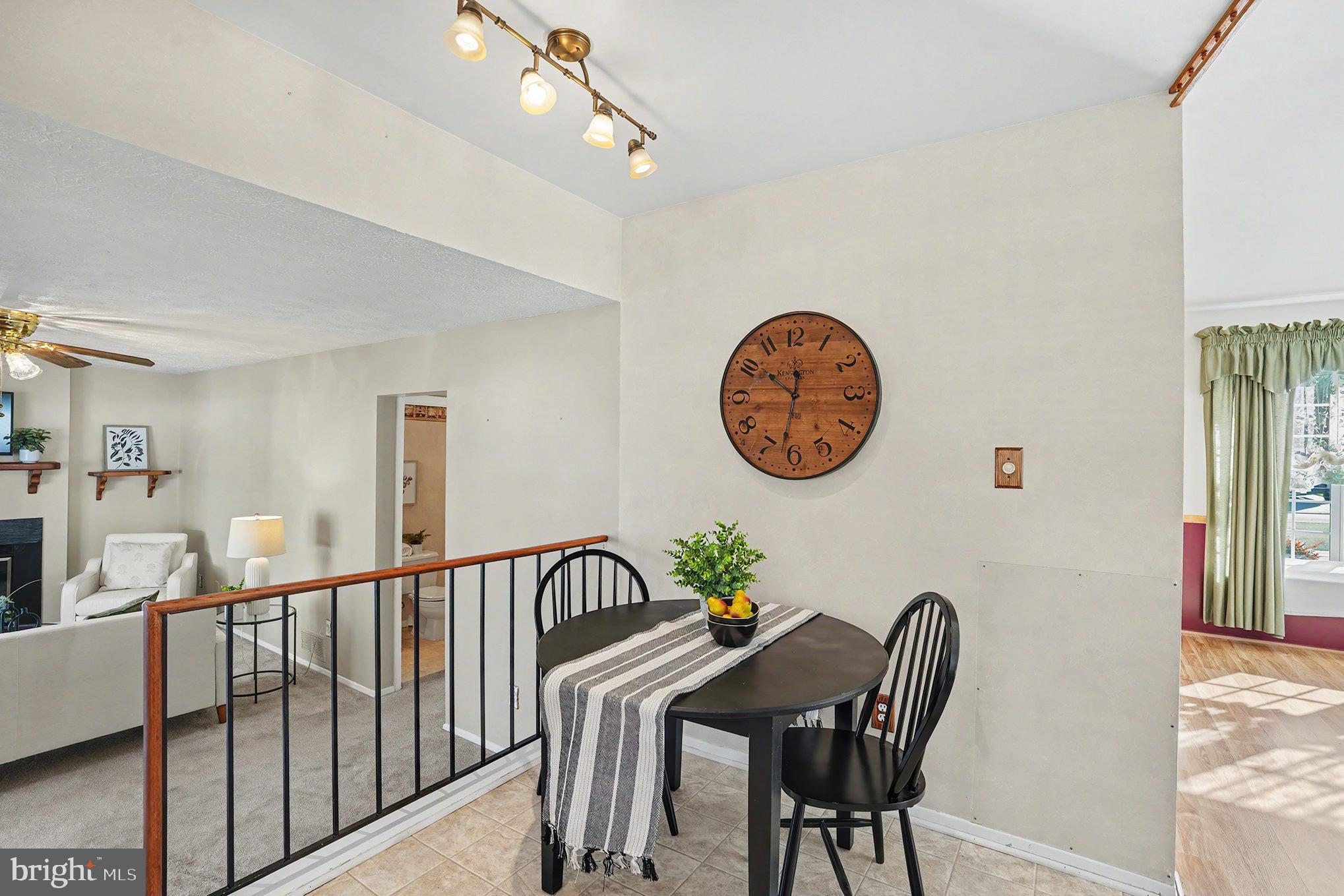 BAY COUNTRY - Residential