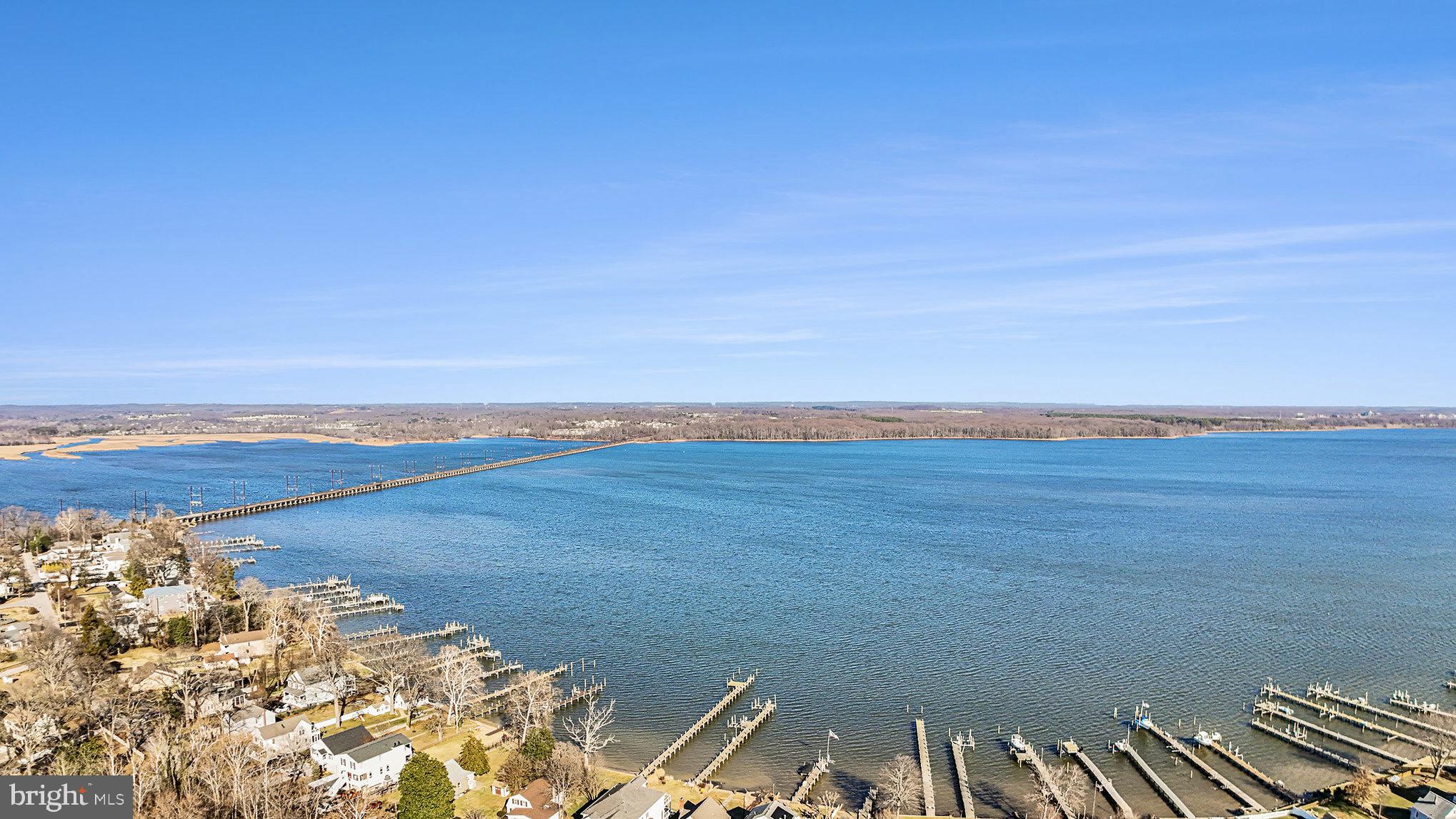 BAY COUNTRY - Residential