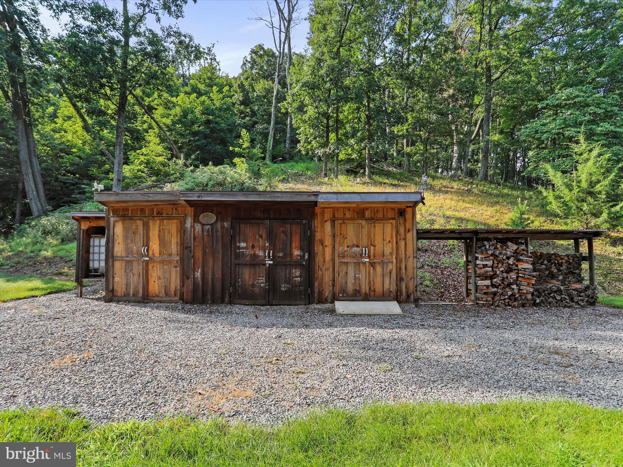 OAKMONT - Residential