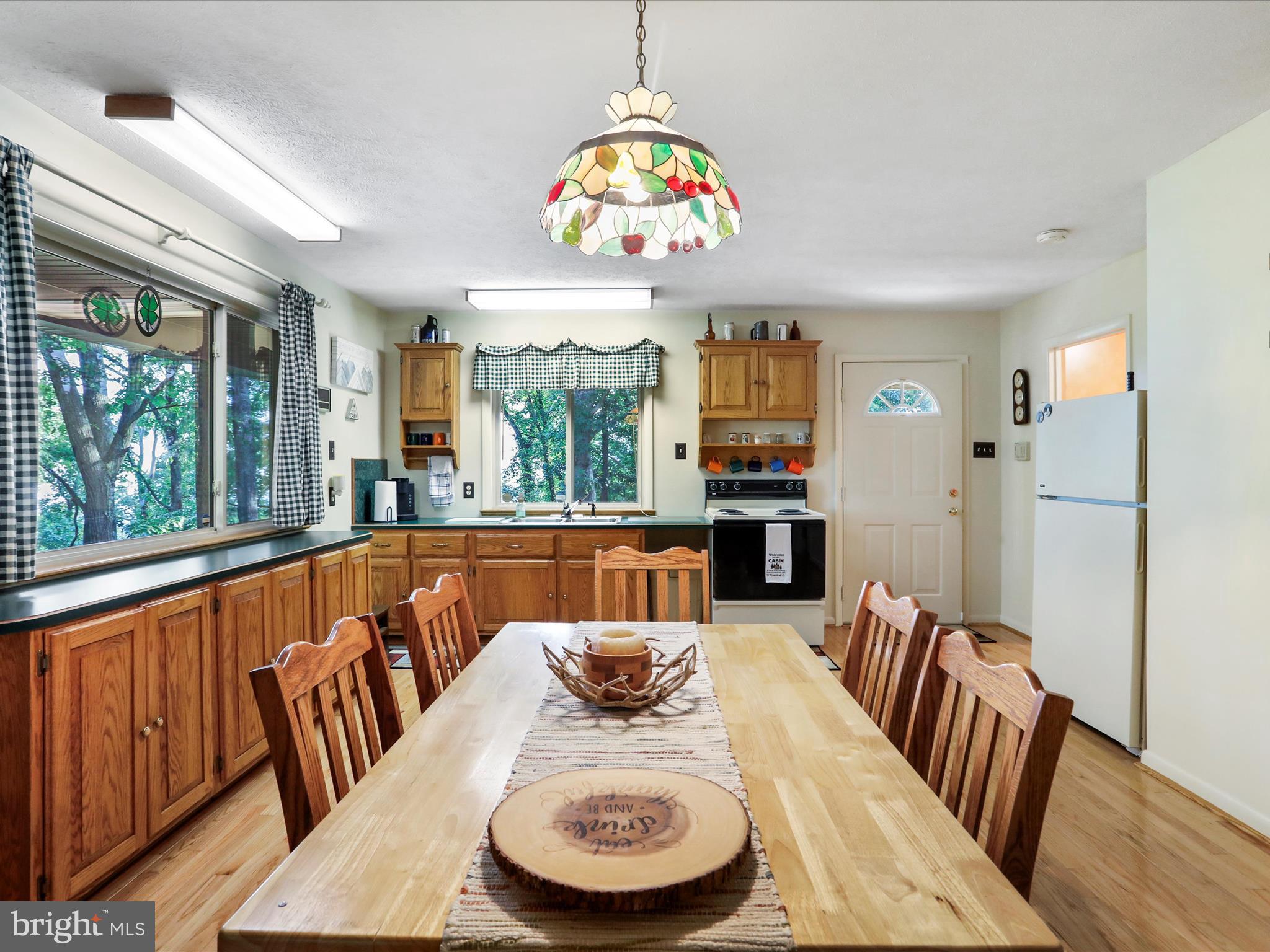 OAKMONT - Residential