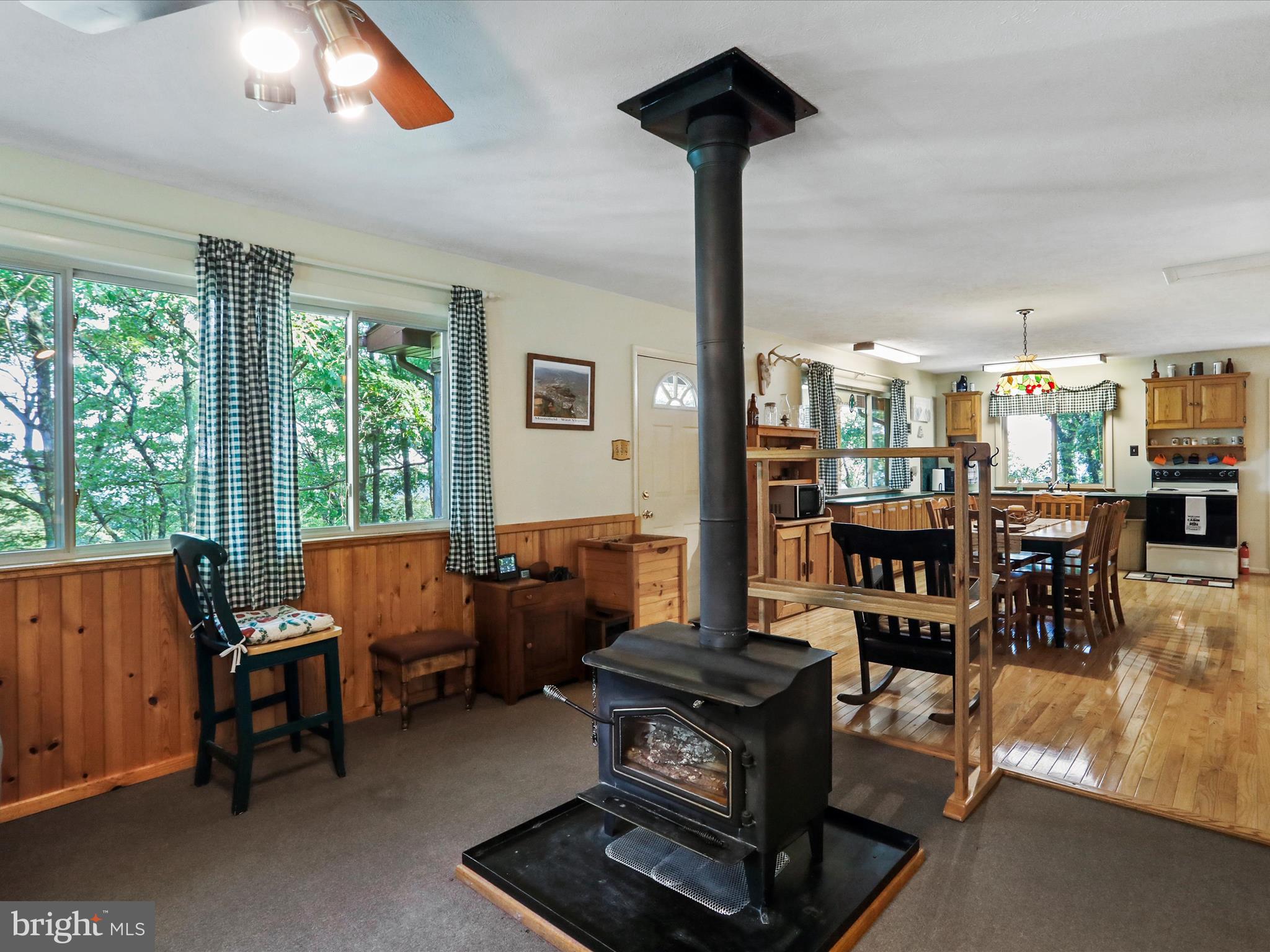 OAKMONT - Residential