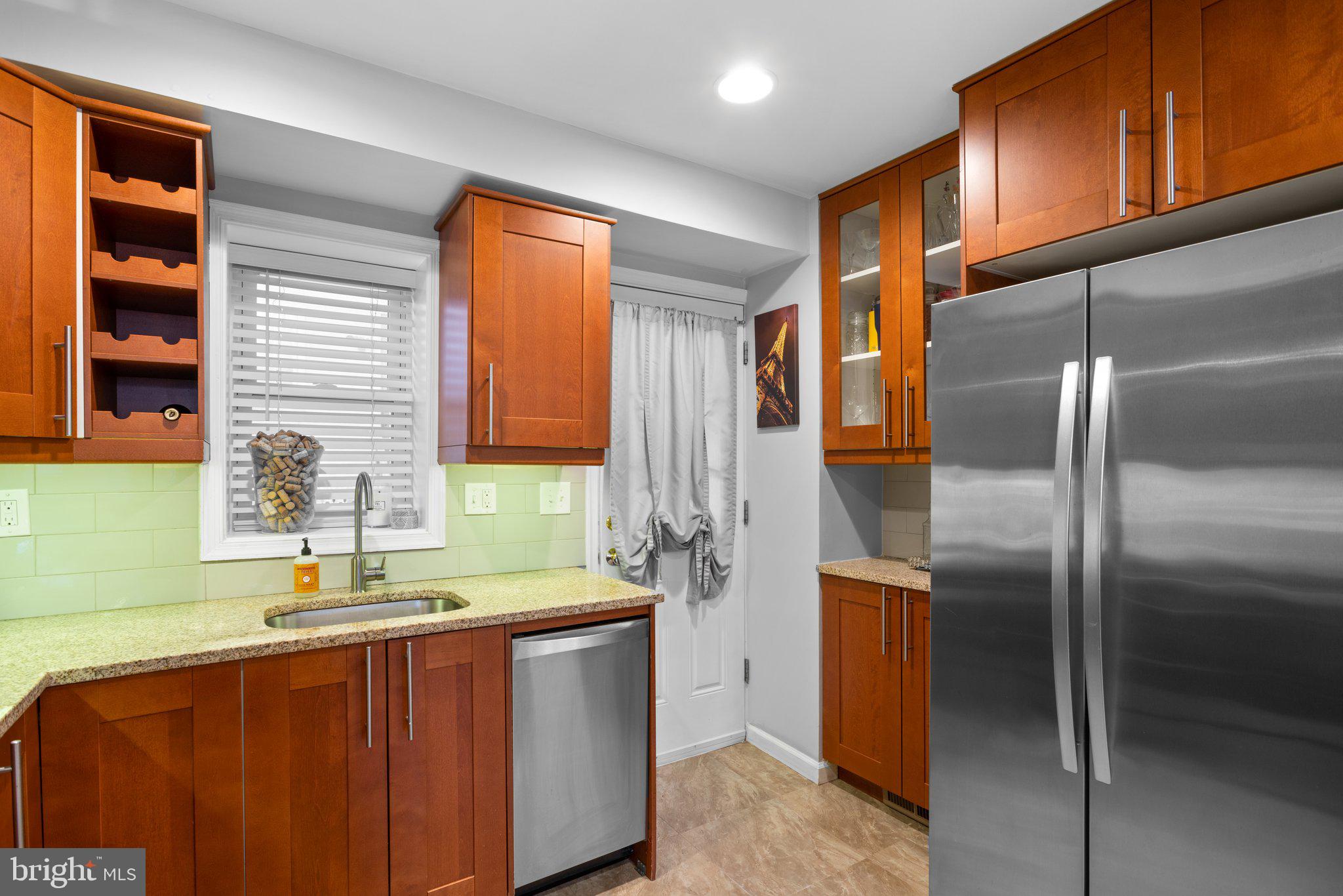 RIVERSIDE - Residential