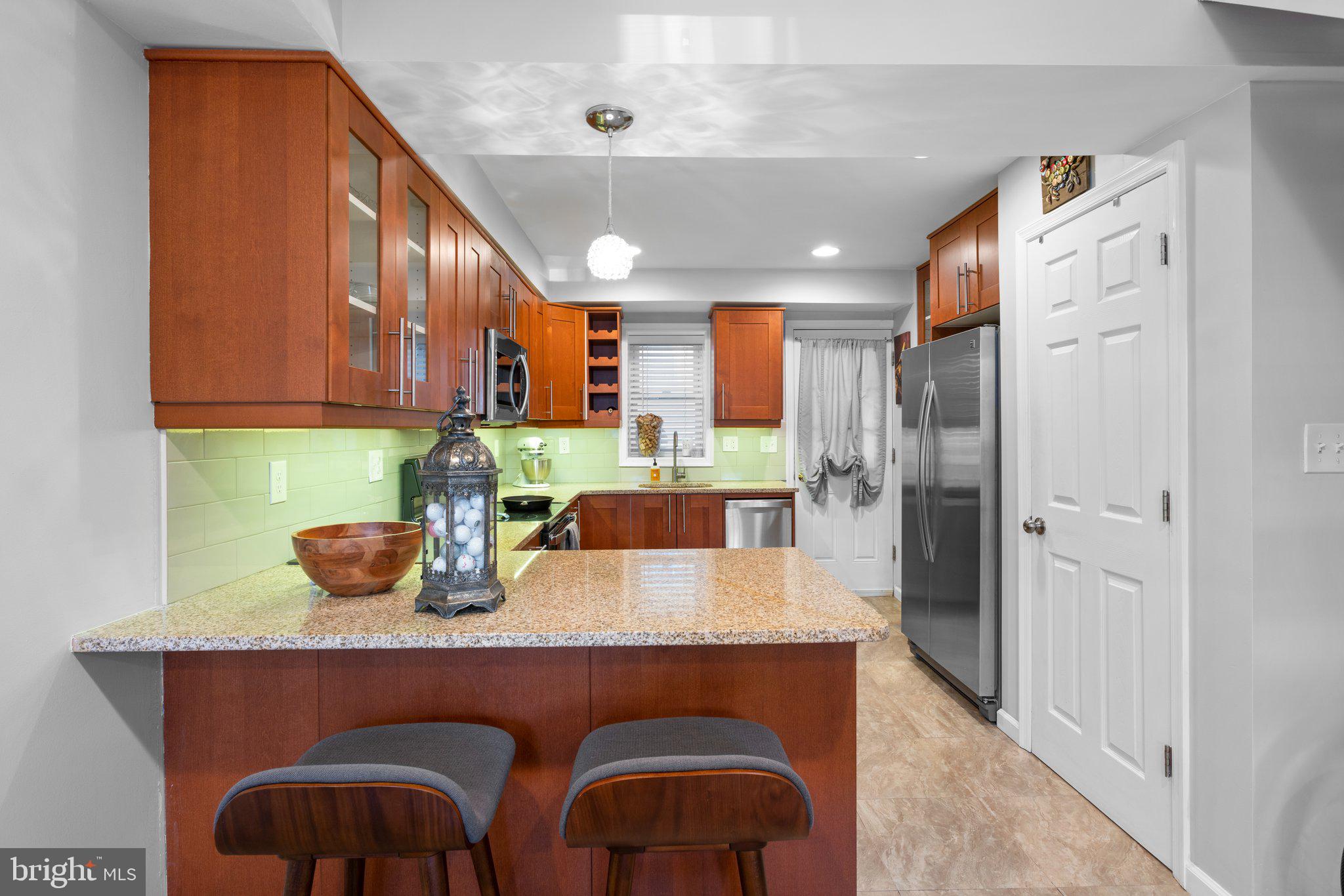 RIVERSIDE - Residential