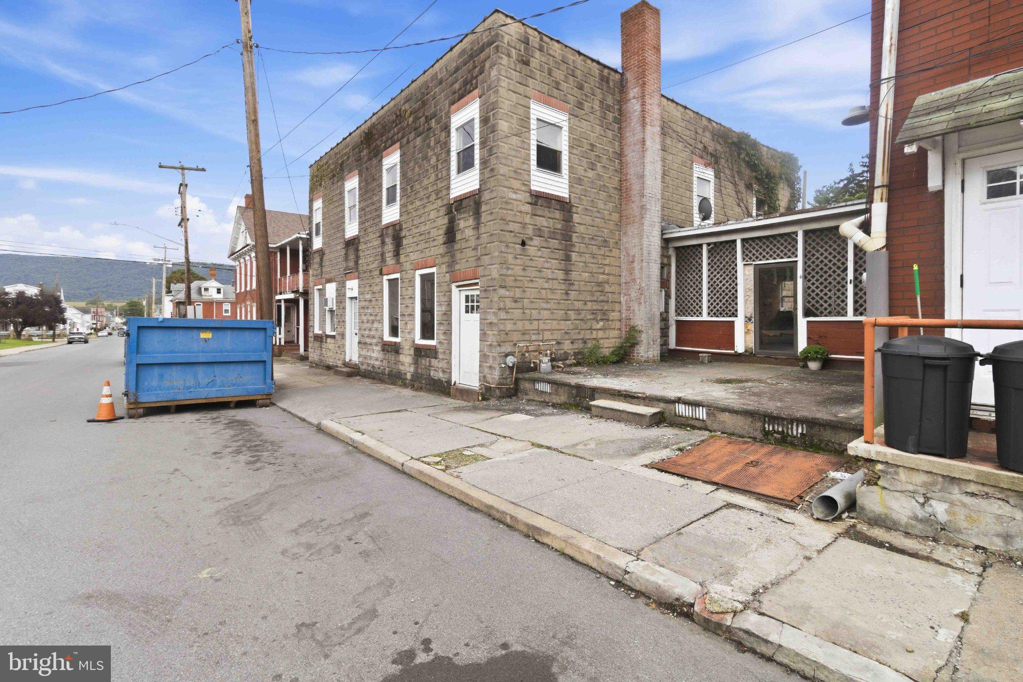 170 VALLEY STREET