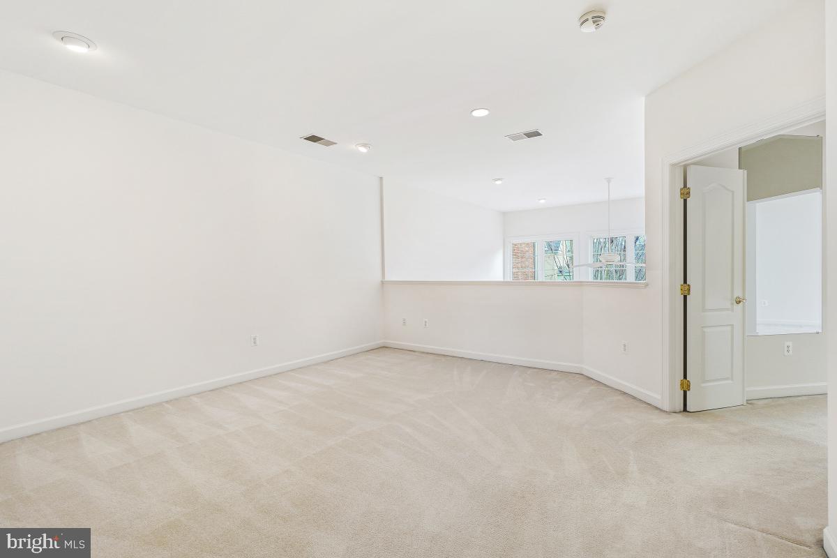 RUGBY ROAD - Residential