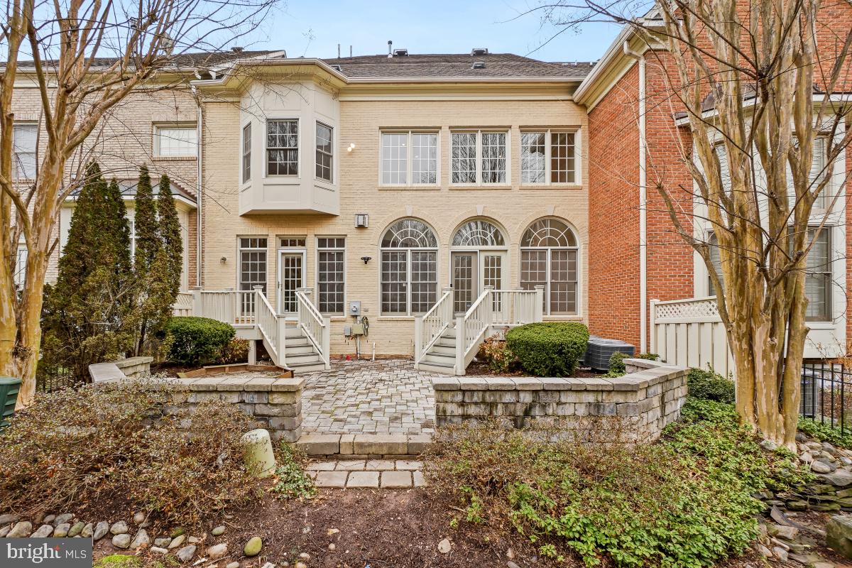 RUGBY ROAD - Residential