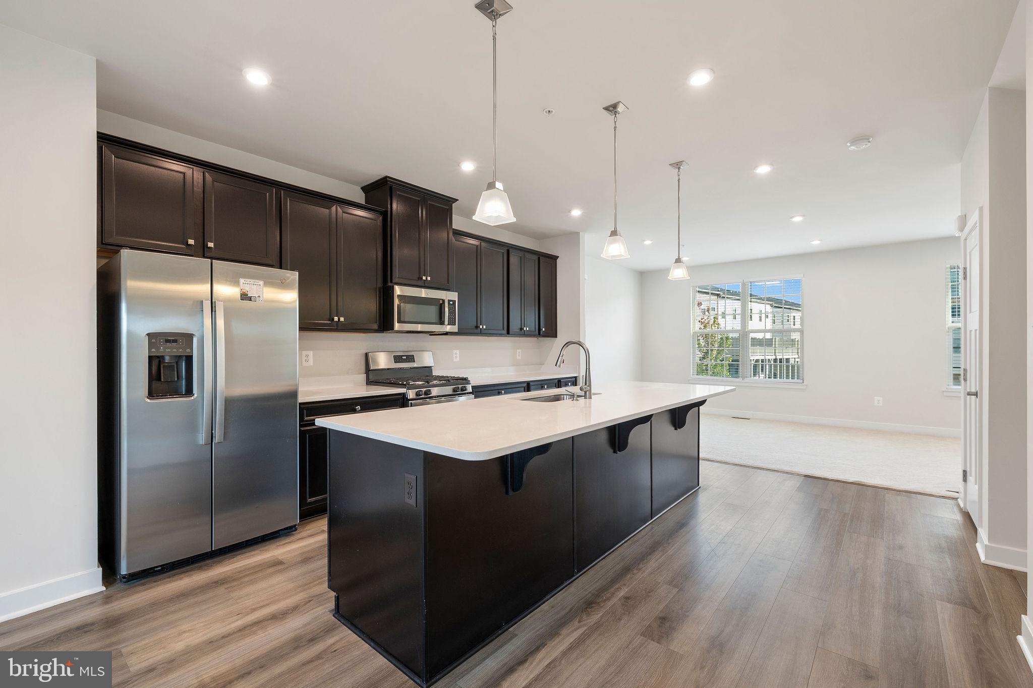 SIGNATURE CLUB - Residential Lease