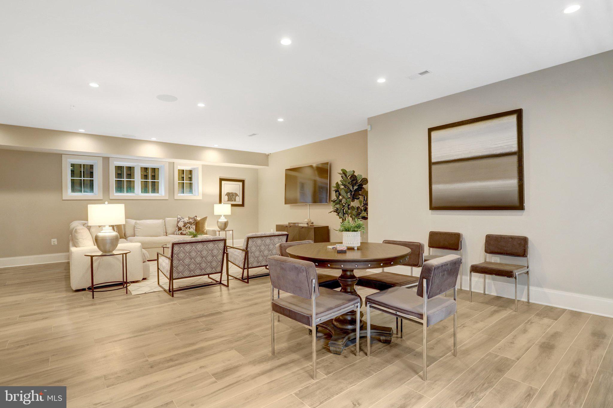 LYON PARK - Residential