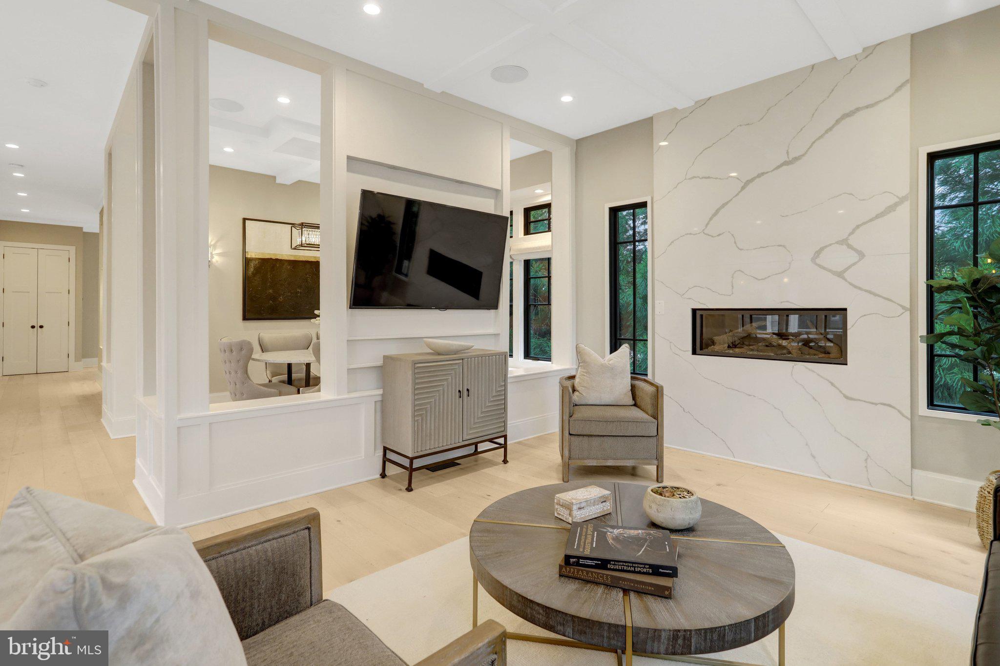 LYON PARK - Residential