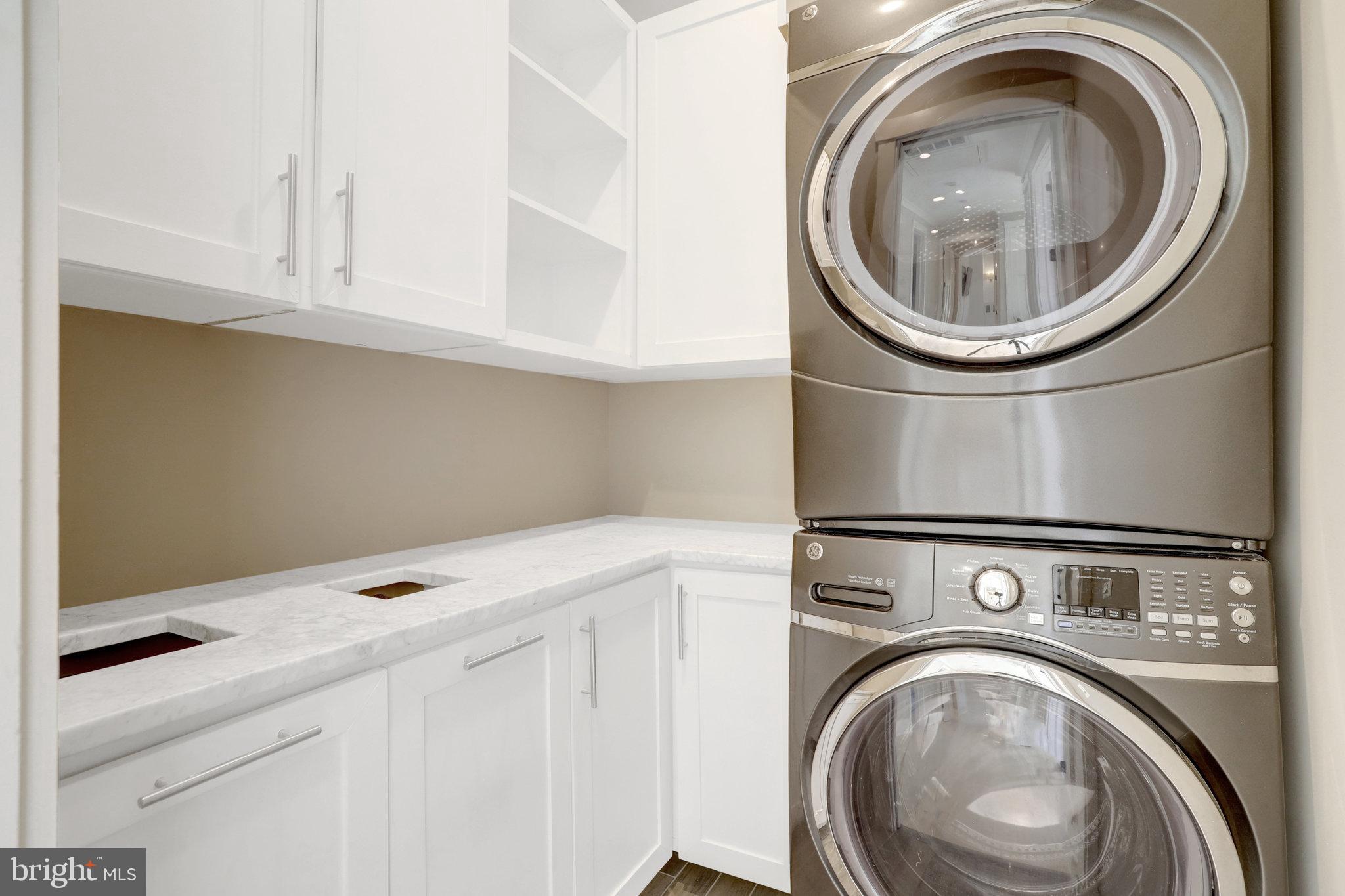 LYON PARK - Residential