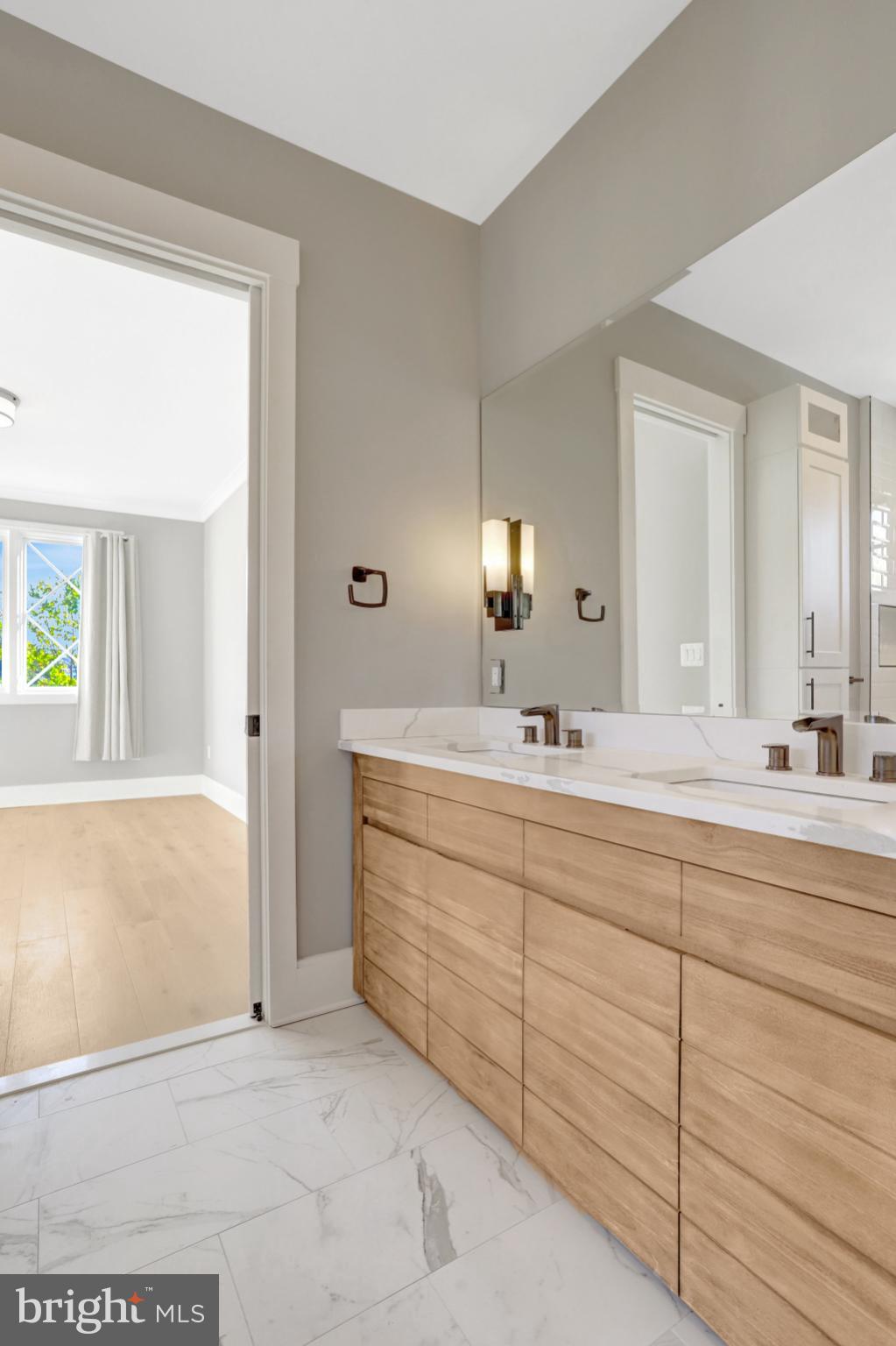 LYON PARK - Residential