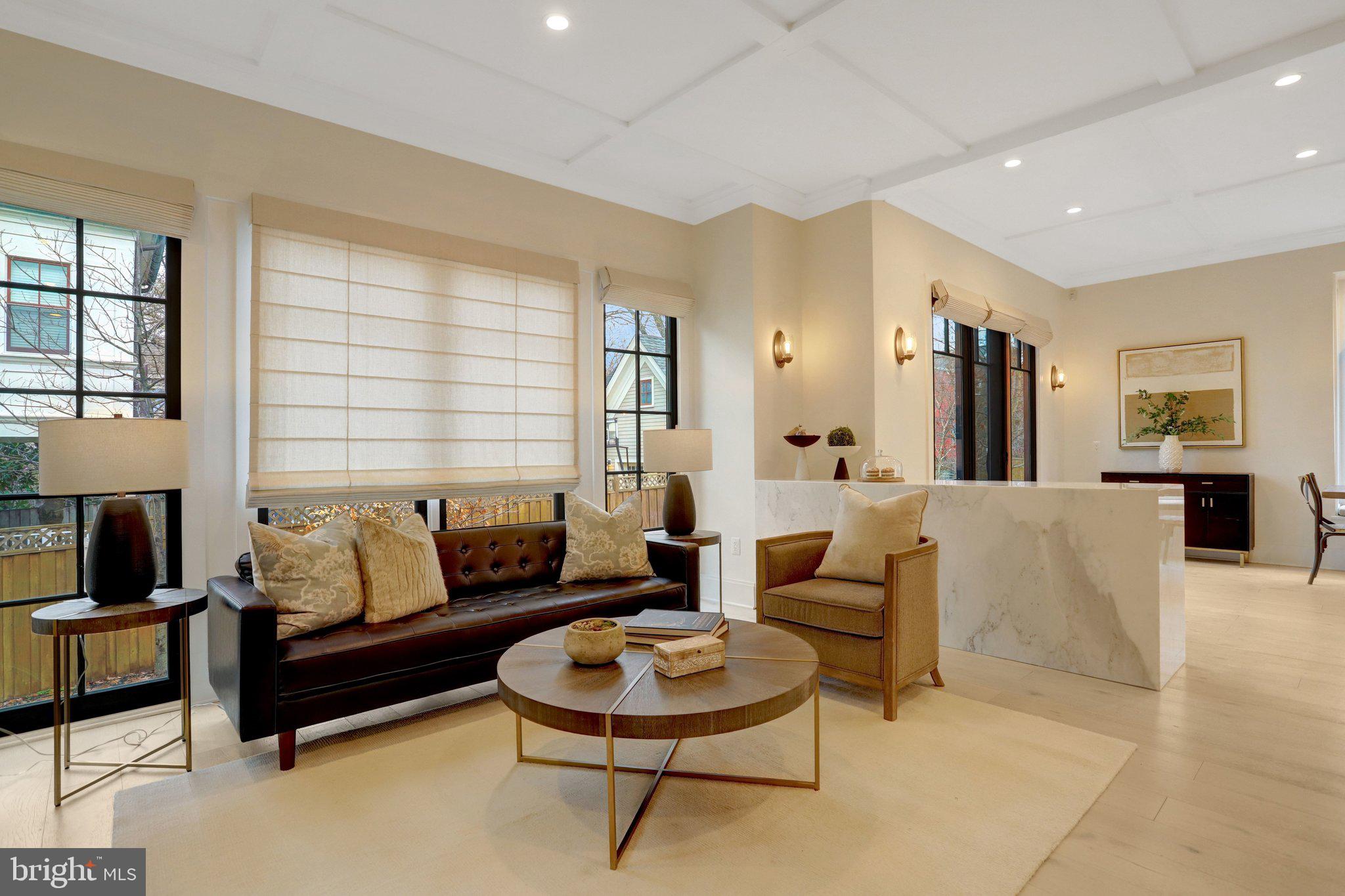 LYON PARK - Residential